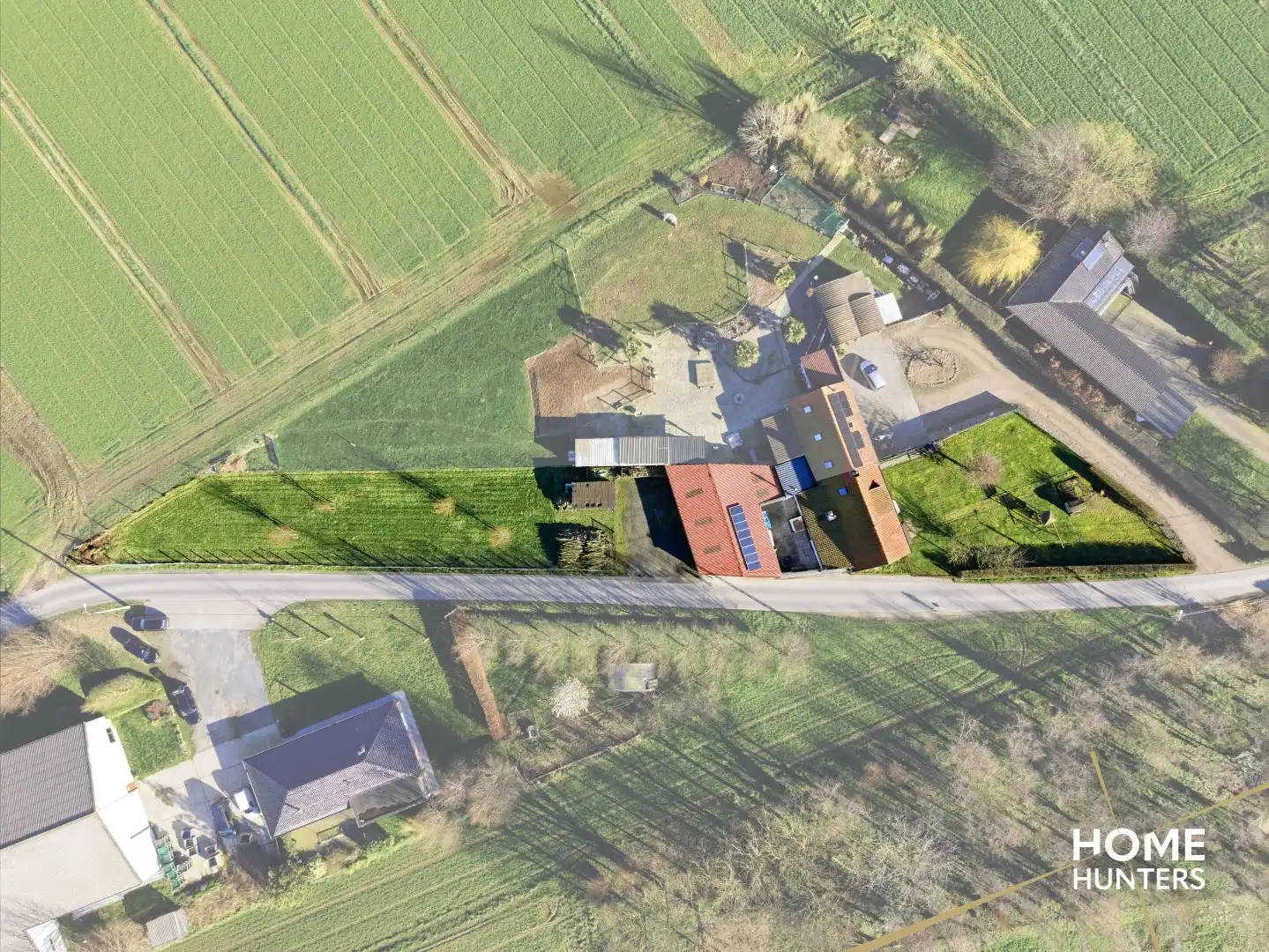 Rustig gelegen halfopen bebouwing met ruime tuin in Hooglede! foto 22