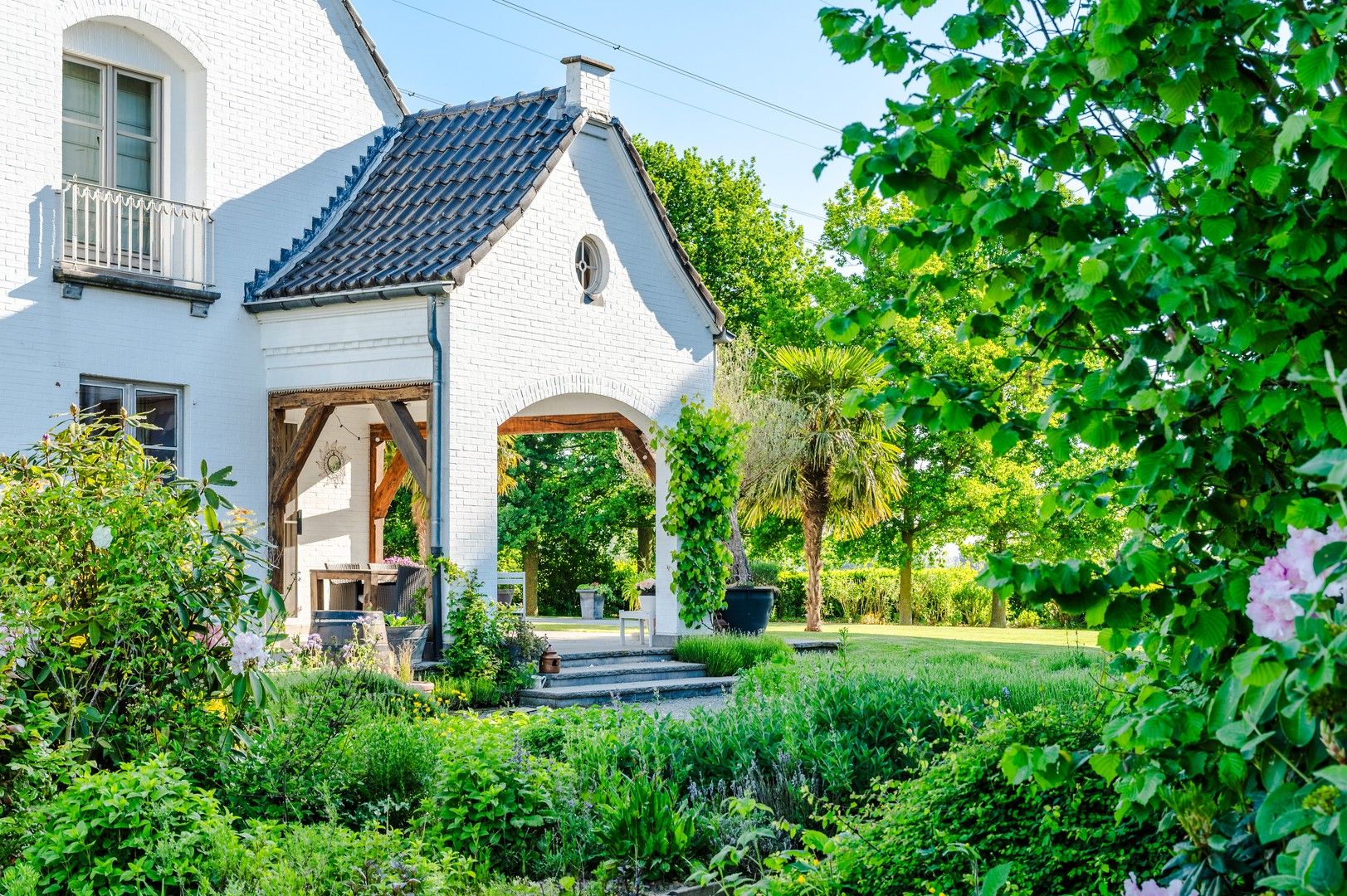 Charmante villa met zwembad en riante tuin in het groen van Temse! foto 3