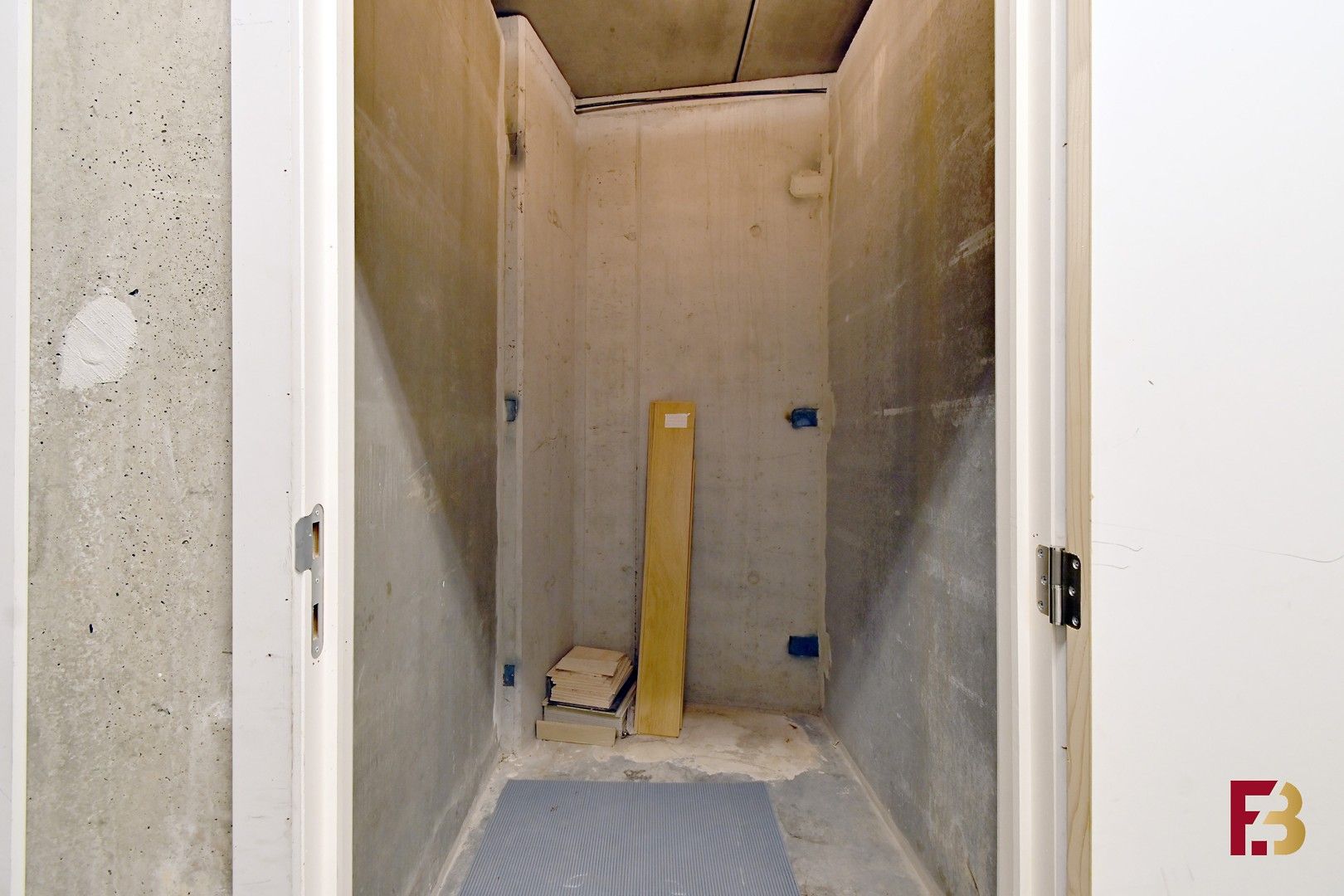 Instapklaar gelijkvloers appartement met terras in hartje Oudenaarde foto 20