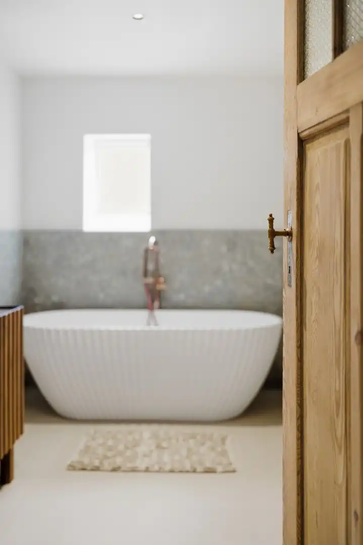 Exclusief gerenoveerde herenwoning met 4 slaapkamers, 2 badkamers en een adembenemende stadstuin. foto 41