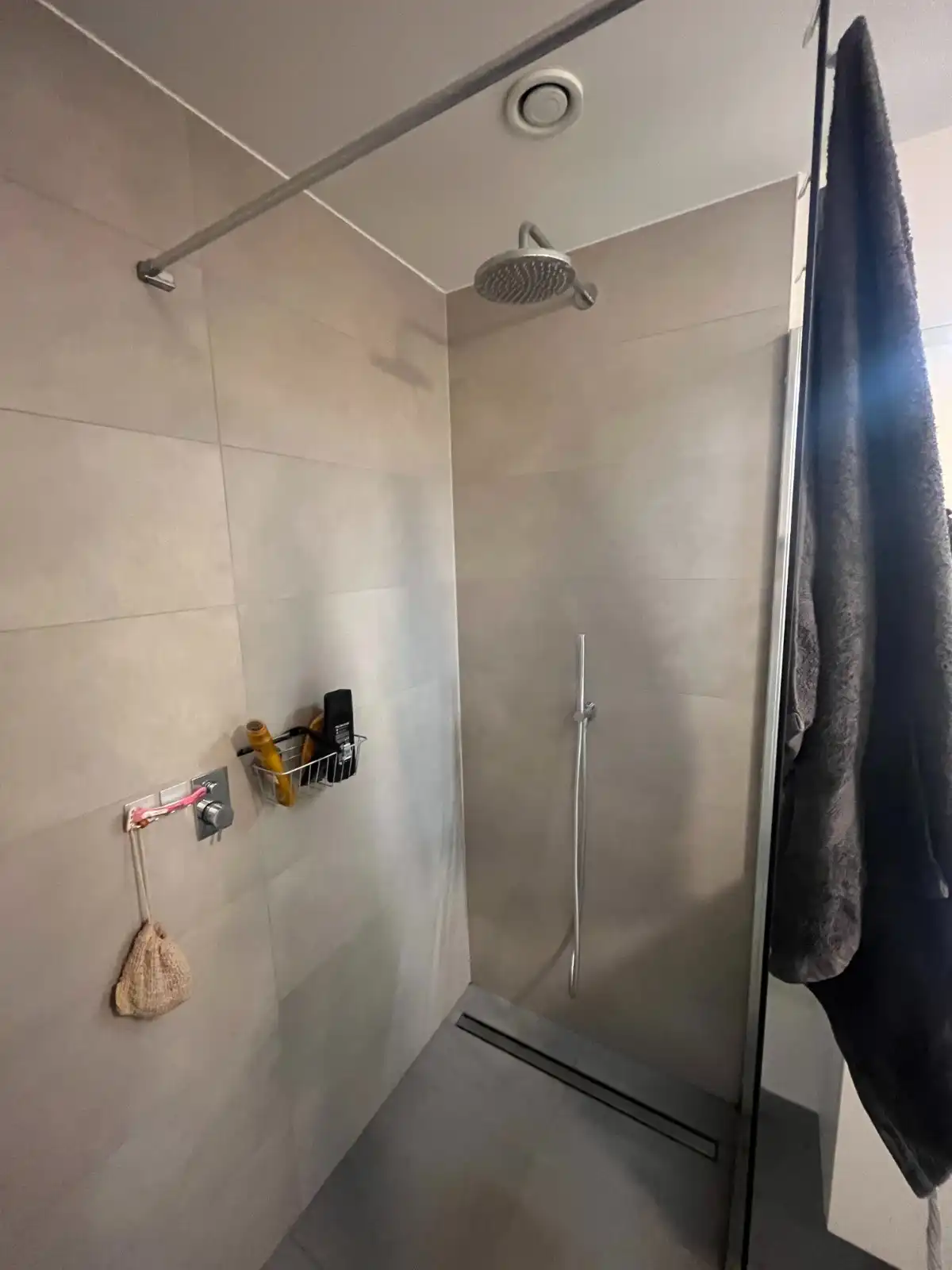 TE HUUR: Gezellig 2-slaapkamers Appartement met vloerverwarming in Centraal Olsene foto 10
