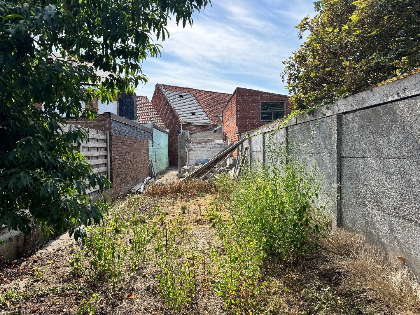 Gedeeltelijk afgebroken woning met potentieel te Koekelare foto 11