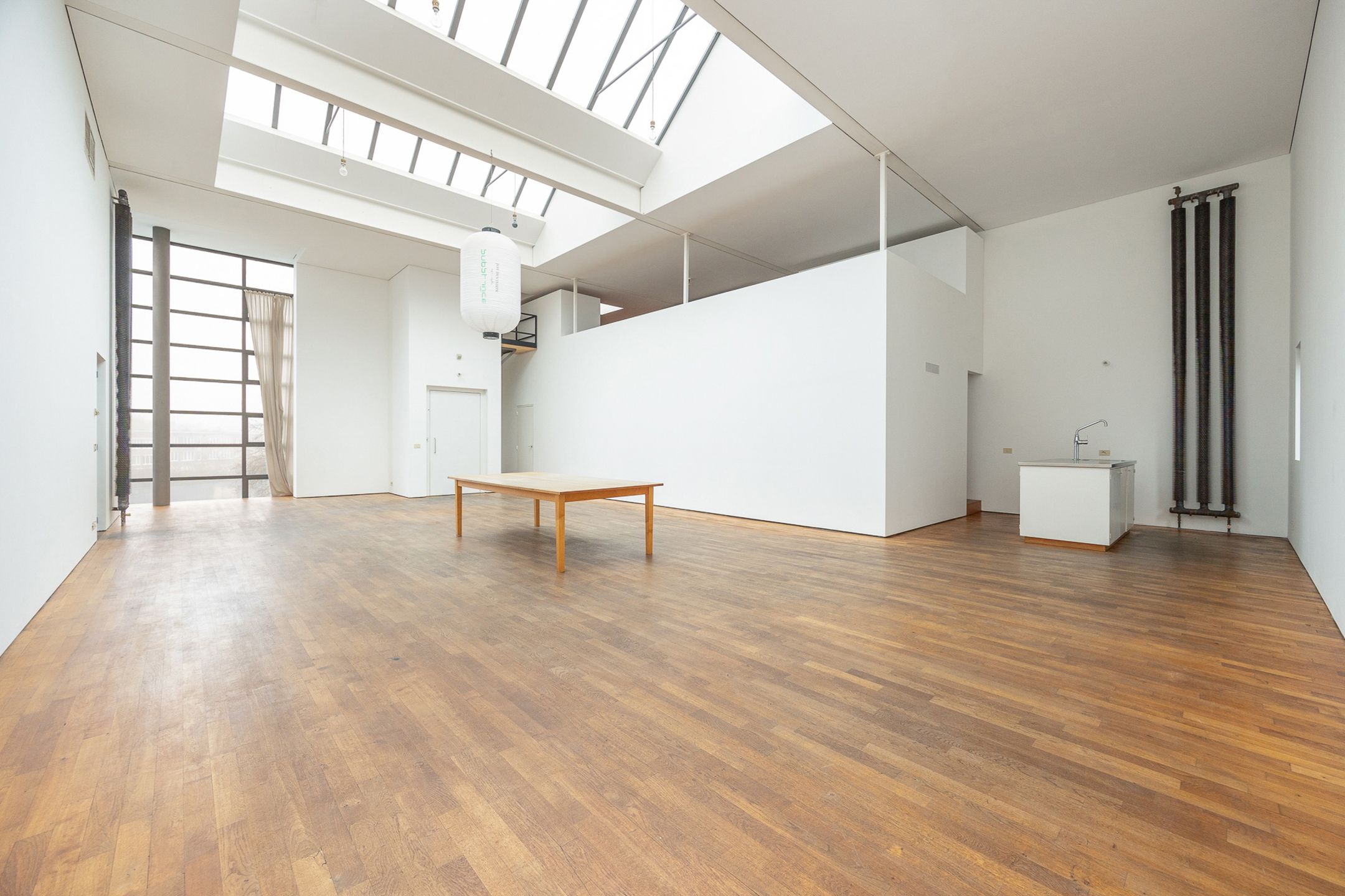 WILRIJK - Modernistisch huis op centrale locatie foto 2