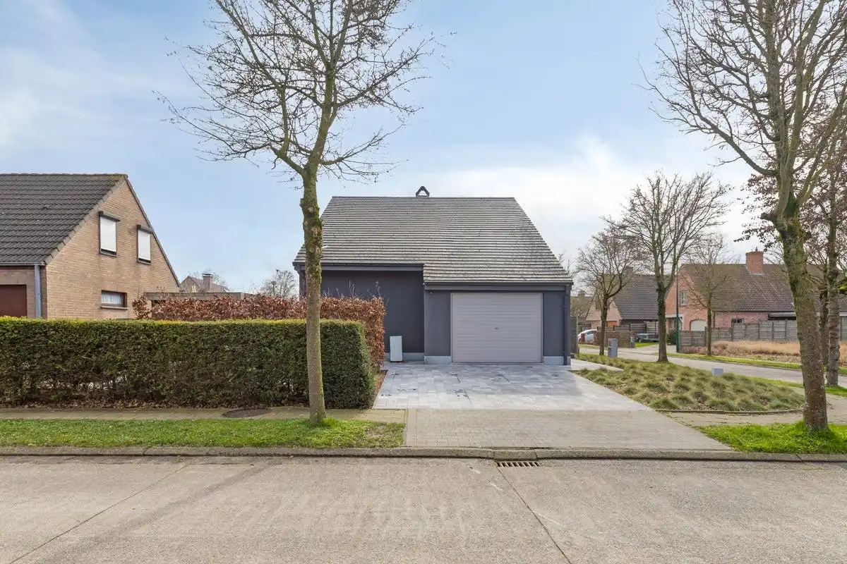 Ruim huis met 3 slpk, zuidgerichte tuin en rustige ligging in Lievegem foto 40