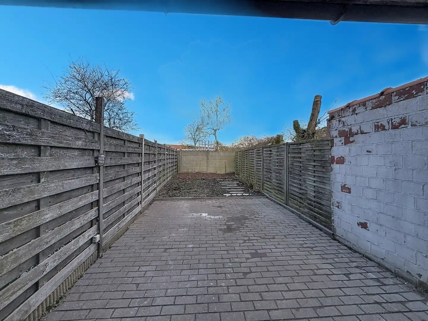 Gezellige gerenoveerde rijwoning met 3 slaapkamers in Kortrijk foto 12