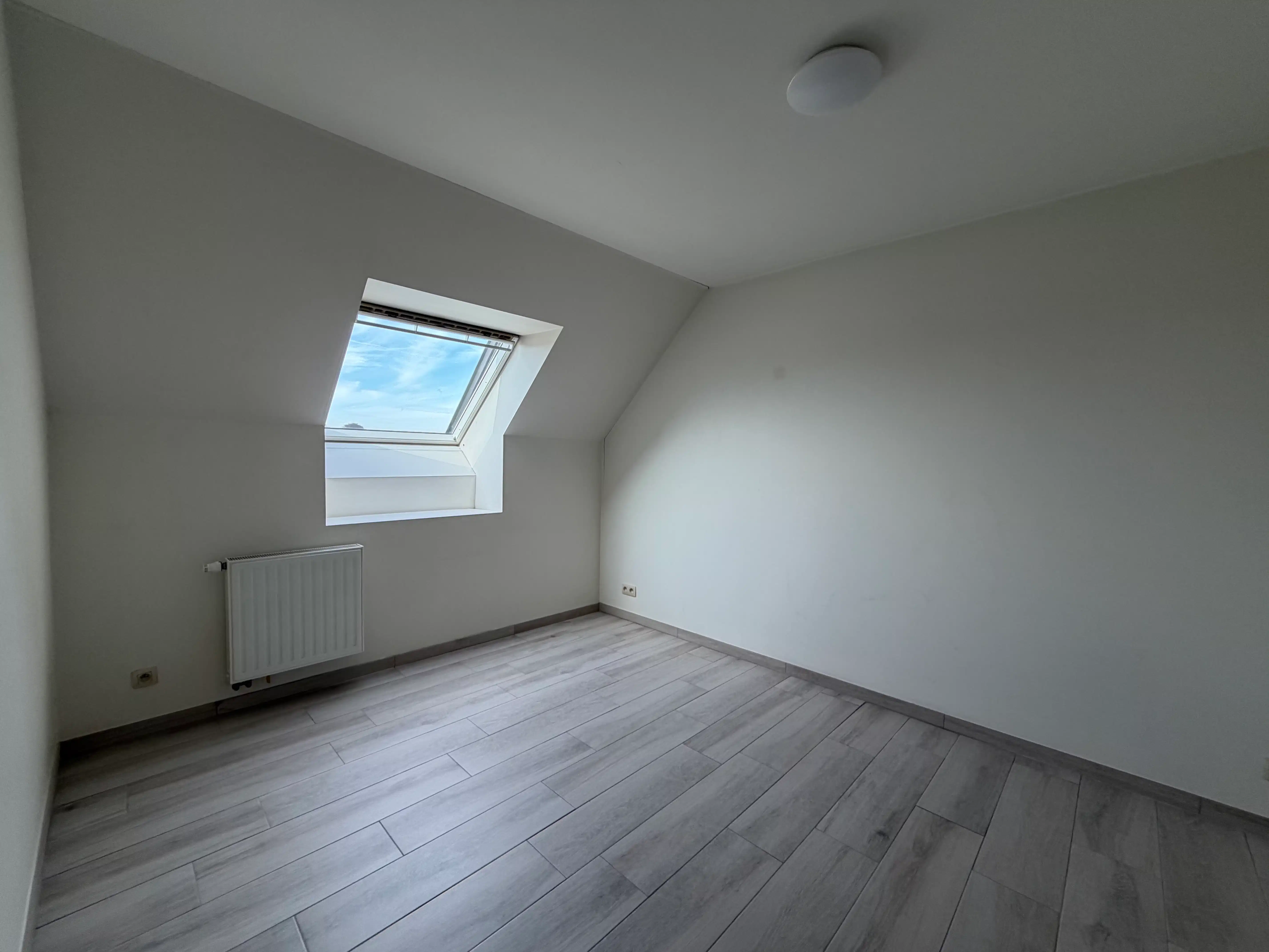 Bel-etagewoning met 3 slaapkamers en ruime terrassen foto 8