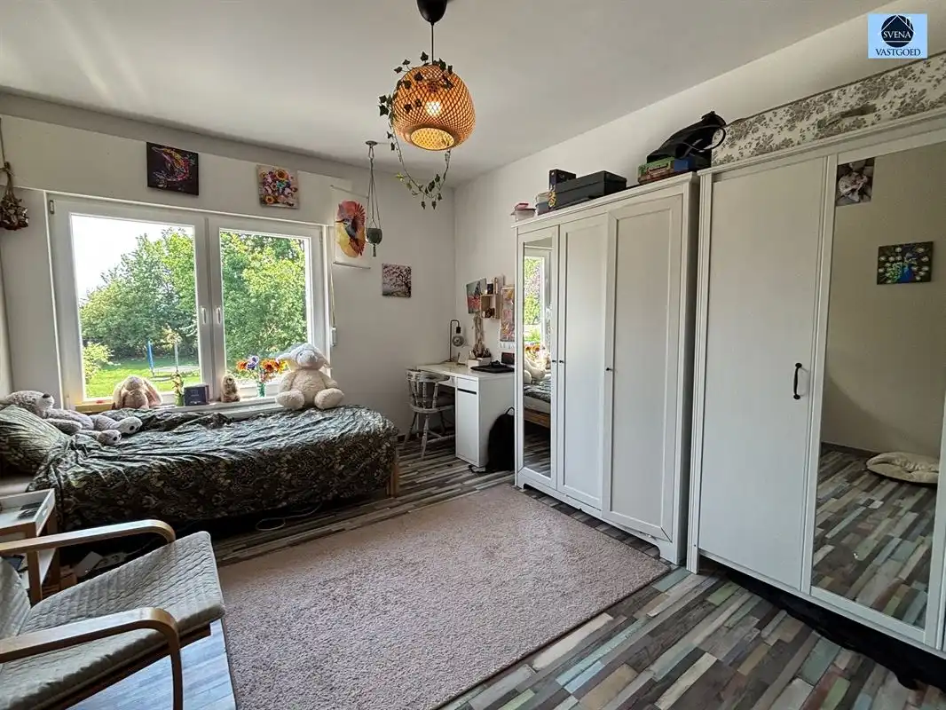 GERENOVEERDE WONING MET 3 SLAAPKAMERS foto 6