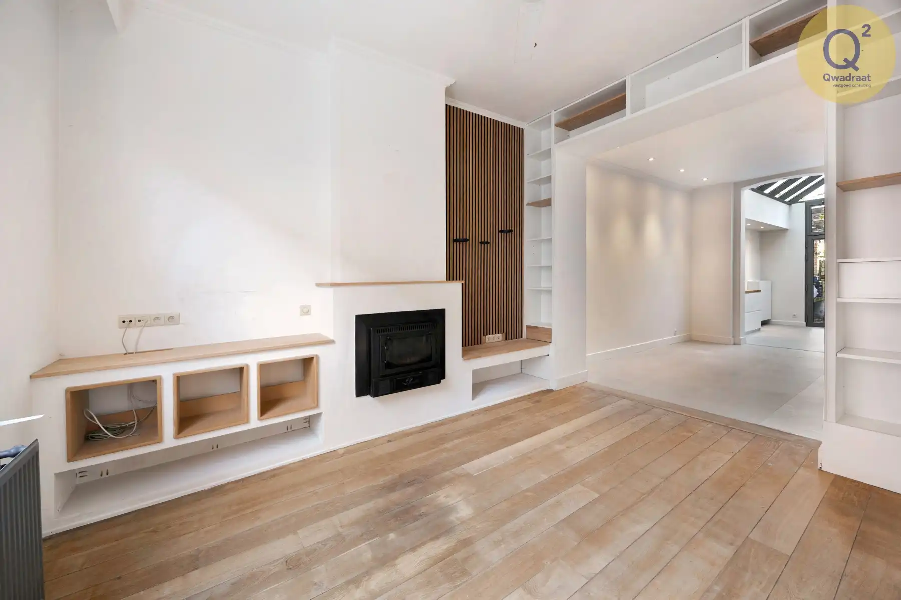 Gerenoveerde instapklare woning met grote tuin foto 18