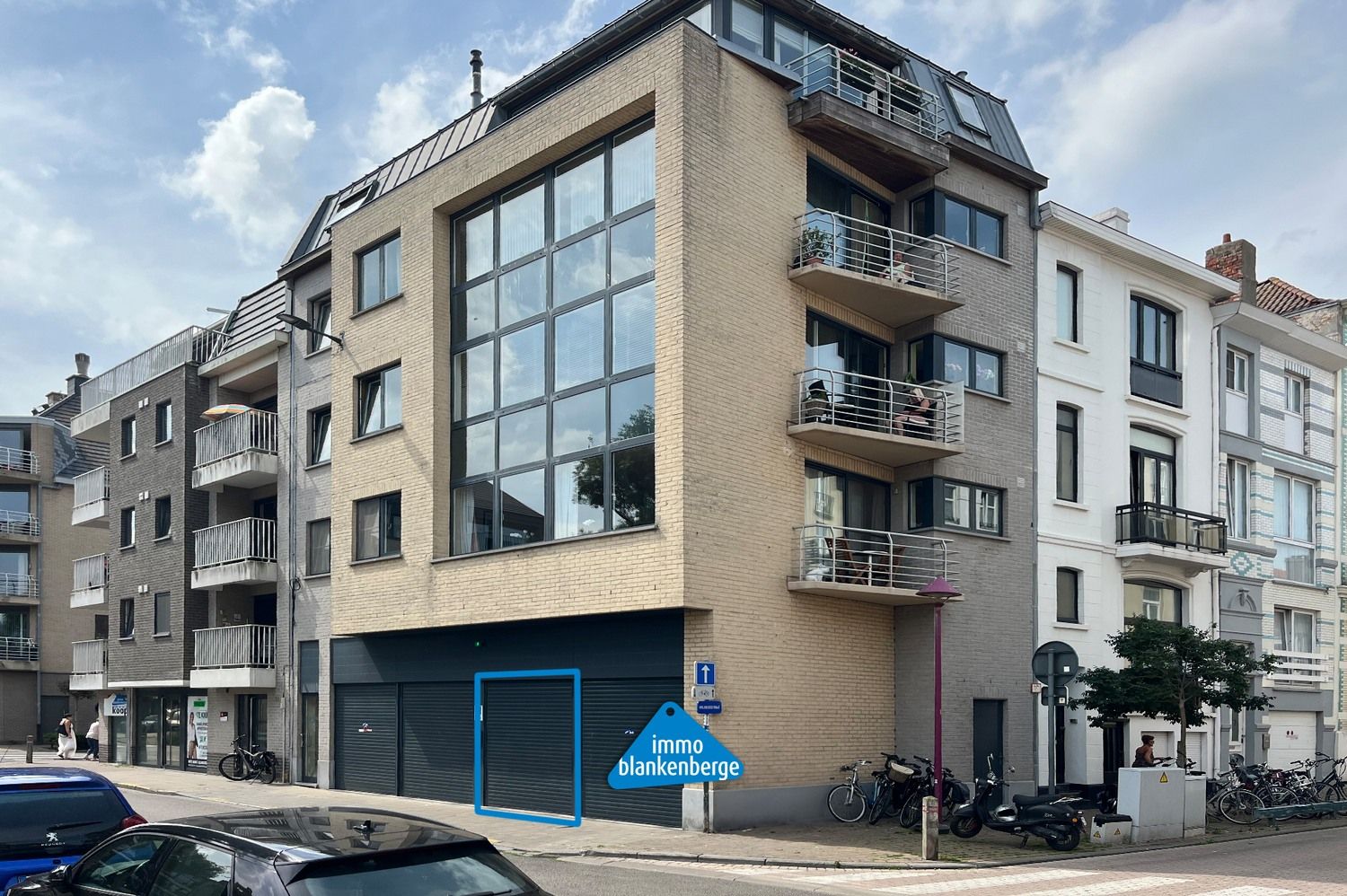 Staanplaats In Parklift Nabij De Grote Markt In Blankenberge foto 2