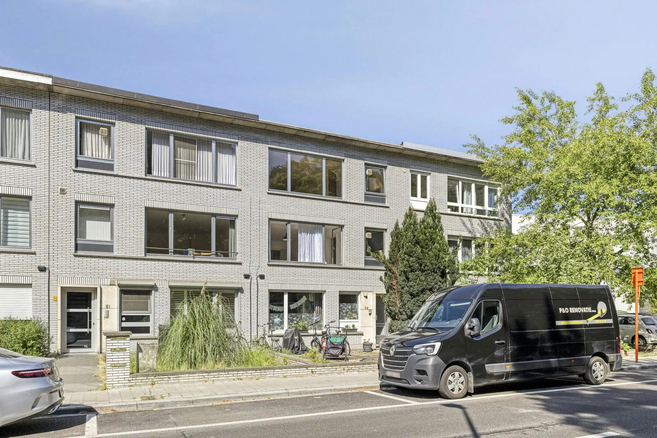 Appartement met 2 slaapkamers te koop naast de golf in Wommelgem! foto 5