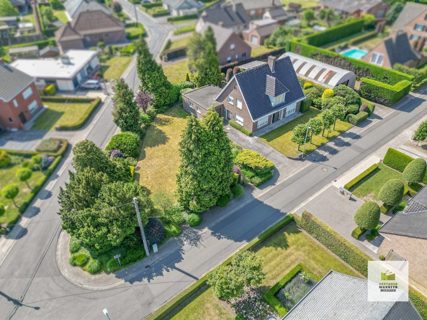 Statige villa met 3 slaapkamers en praktijkruimte met opslagplaats/atelier van 114 m2  foto 34