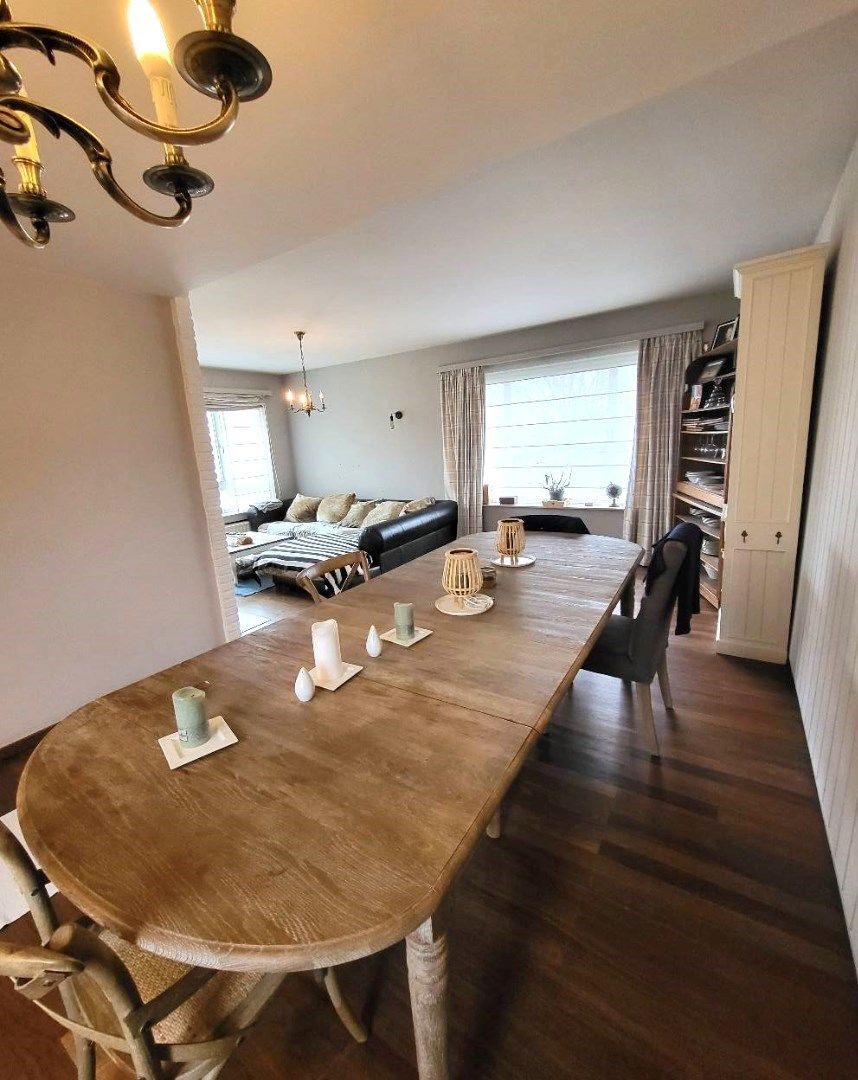 Ruim appartement met 3 slaapkamers. foto 9