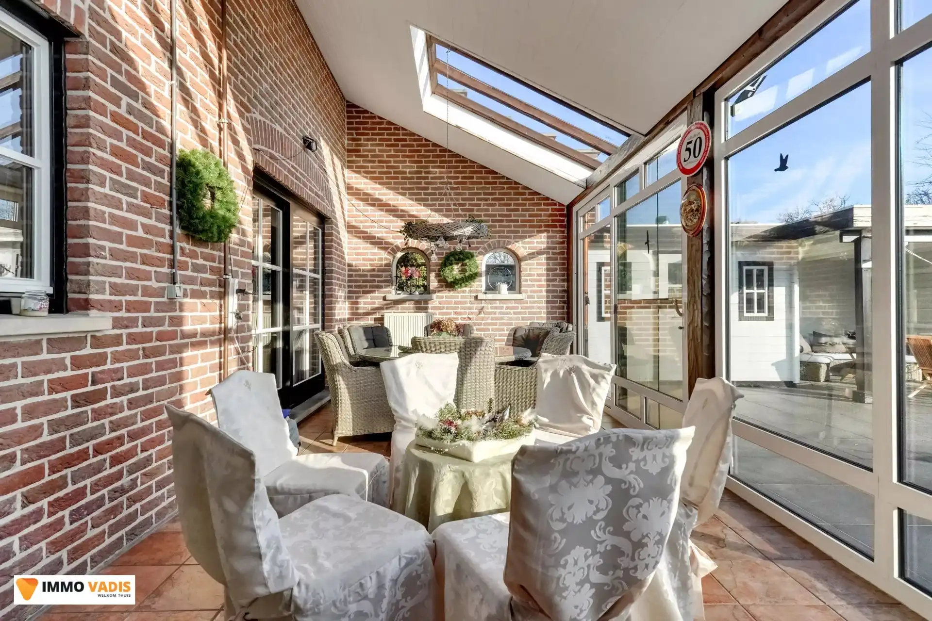 Gunstig gelegen, charmante en uitstekend onderhouden villa foto 18