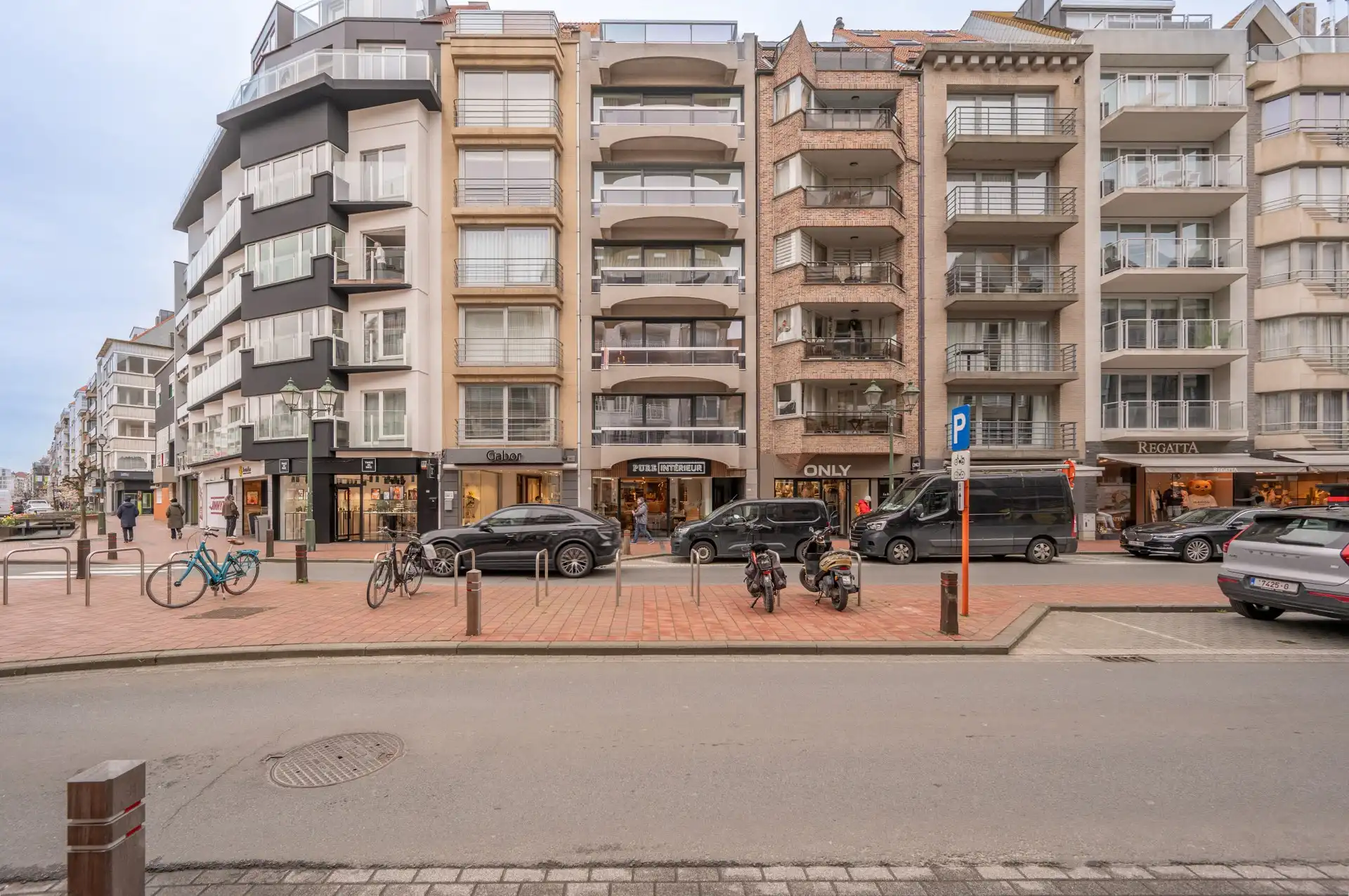 Prachtig gerenoveerd appartement met zuidwesten oriëntatie gelegen in het centrum van Knokke, vlakbij de Dumortierlaan foto 28