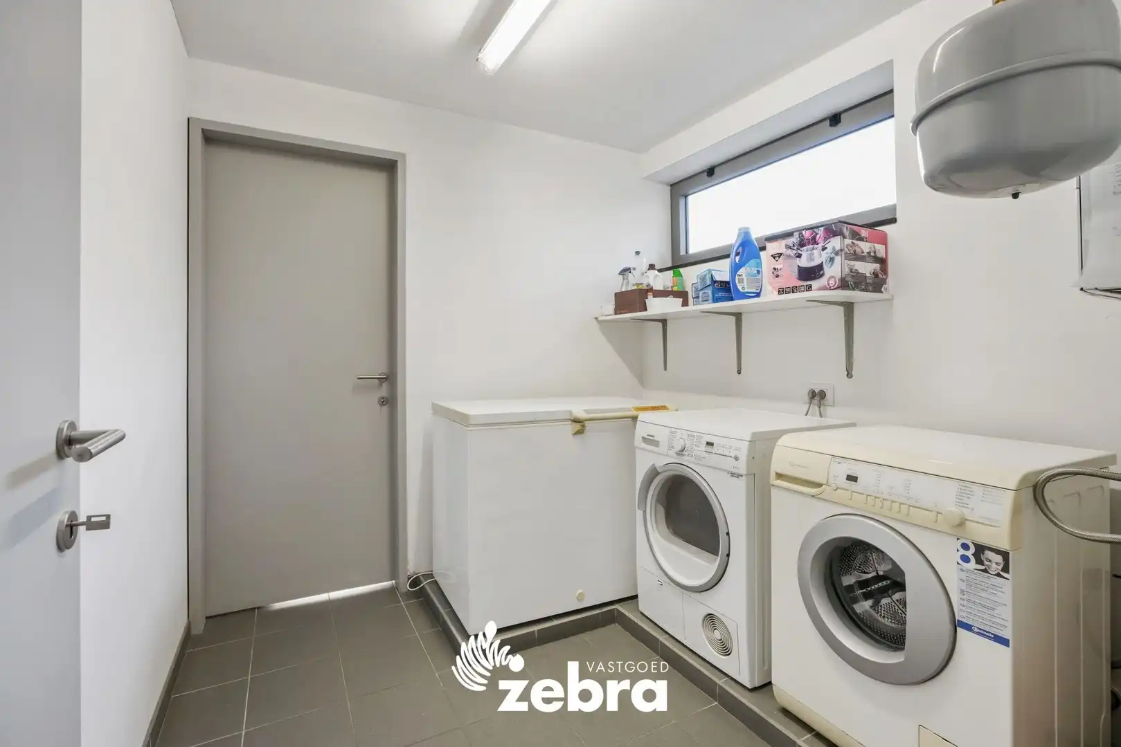 Ruime woning met mogelijkheid tot 4 slaapkamers te Roeselare! foto 10