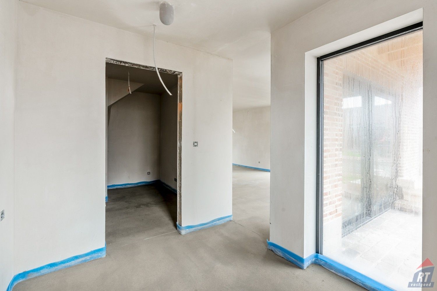 Gunstig gelegen nieuwbouwwoning met 4 slaapkamers foto 6