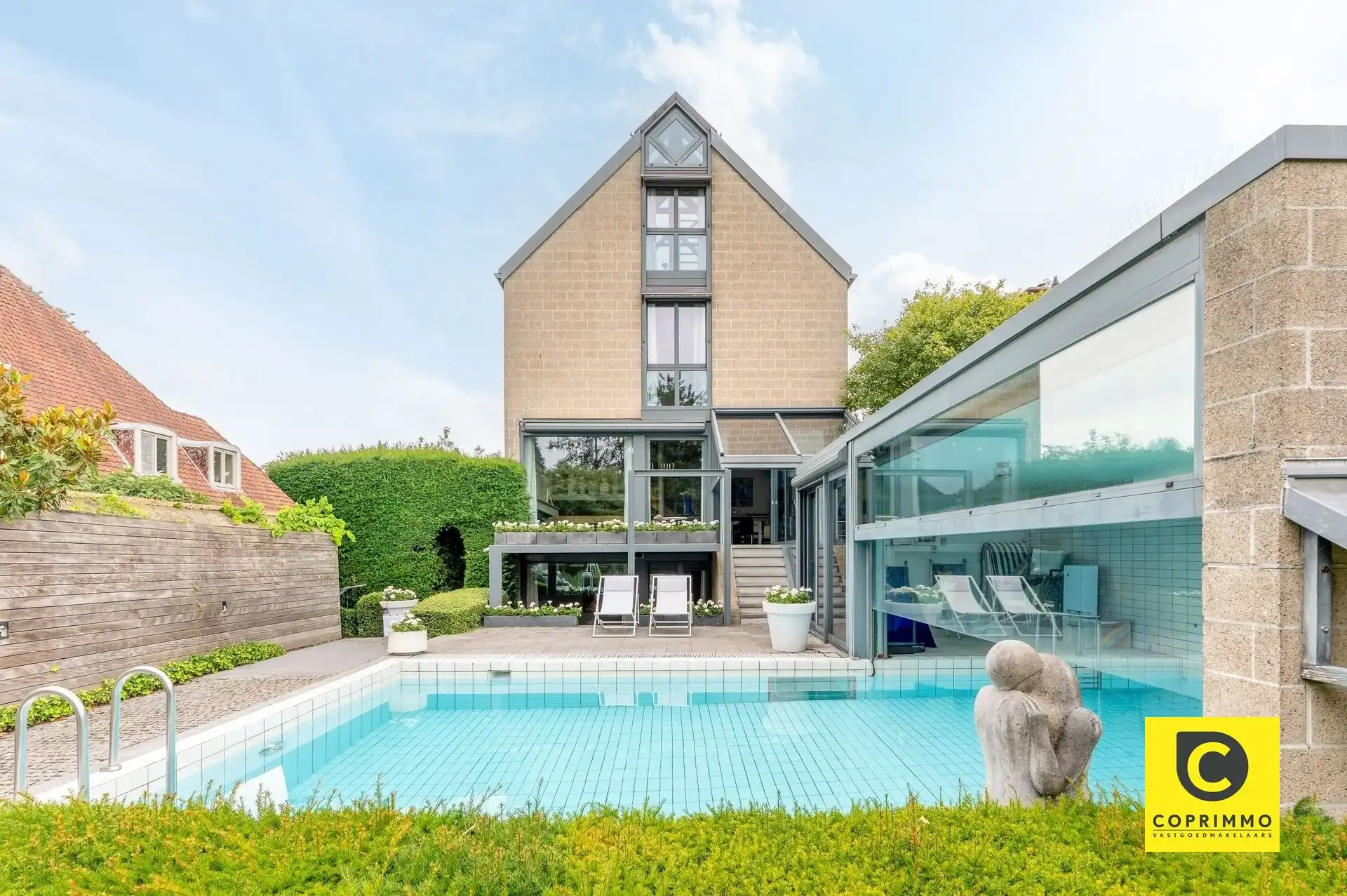 Exclusieve architectenwoning op toplocatie in Mortsel foto 16