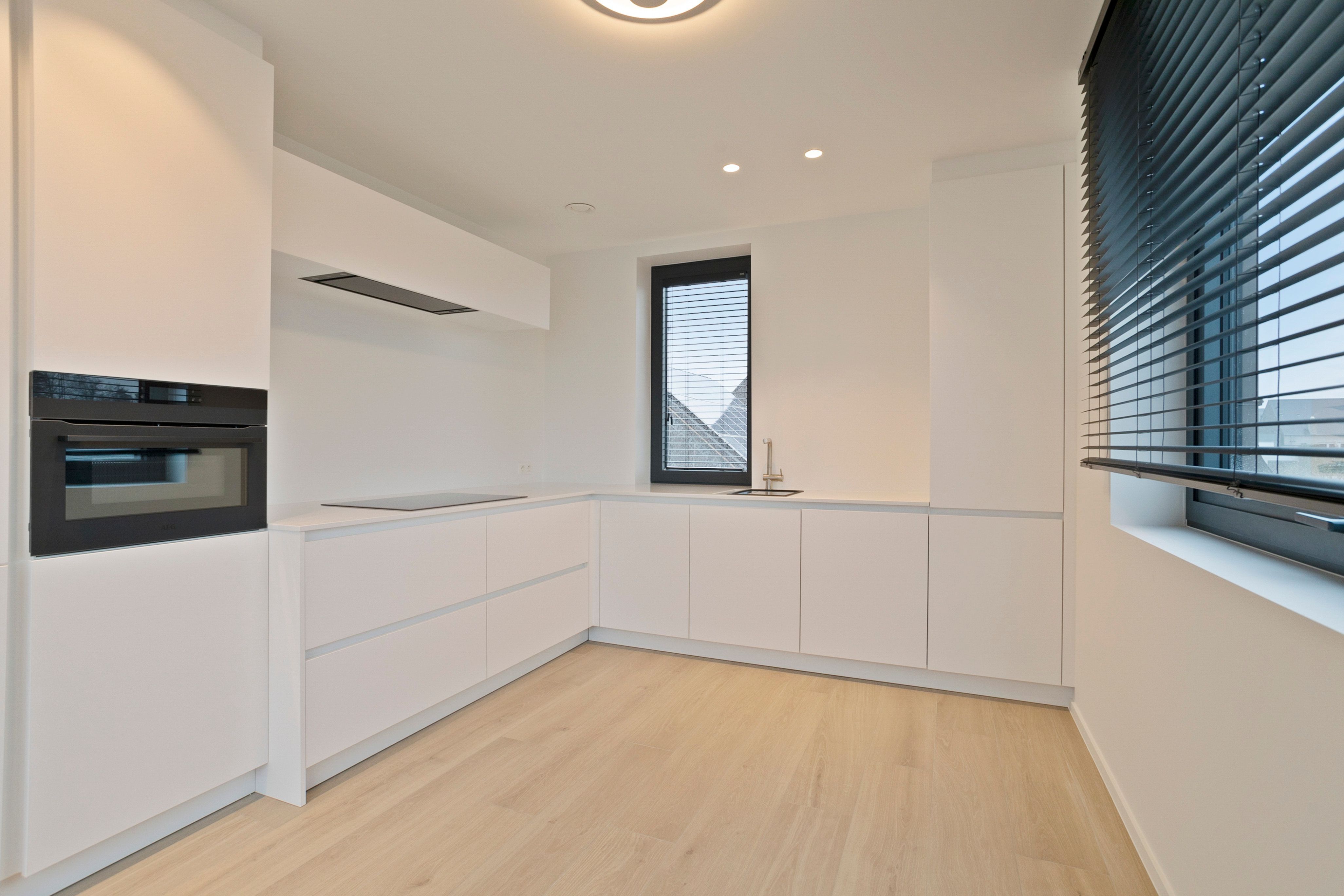 Appartement Te Huur foto 9