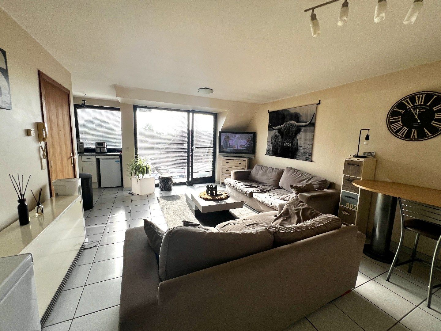 Duplex-appartement met kelderberging en garage te koop te Stasegem foto 6