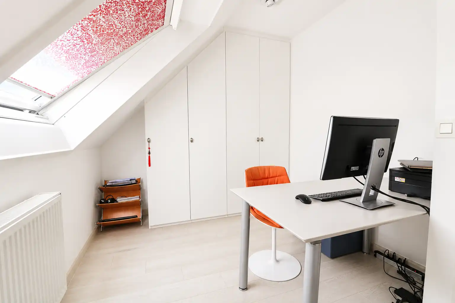 Instapklaar 2-slaapkamerappartement (112 m²) met 2 grote terrassen (11 m²), vlakbij station, winkelstraten en Zeedijk. foto 7