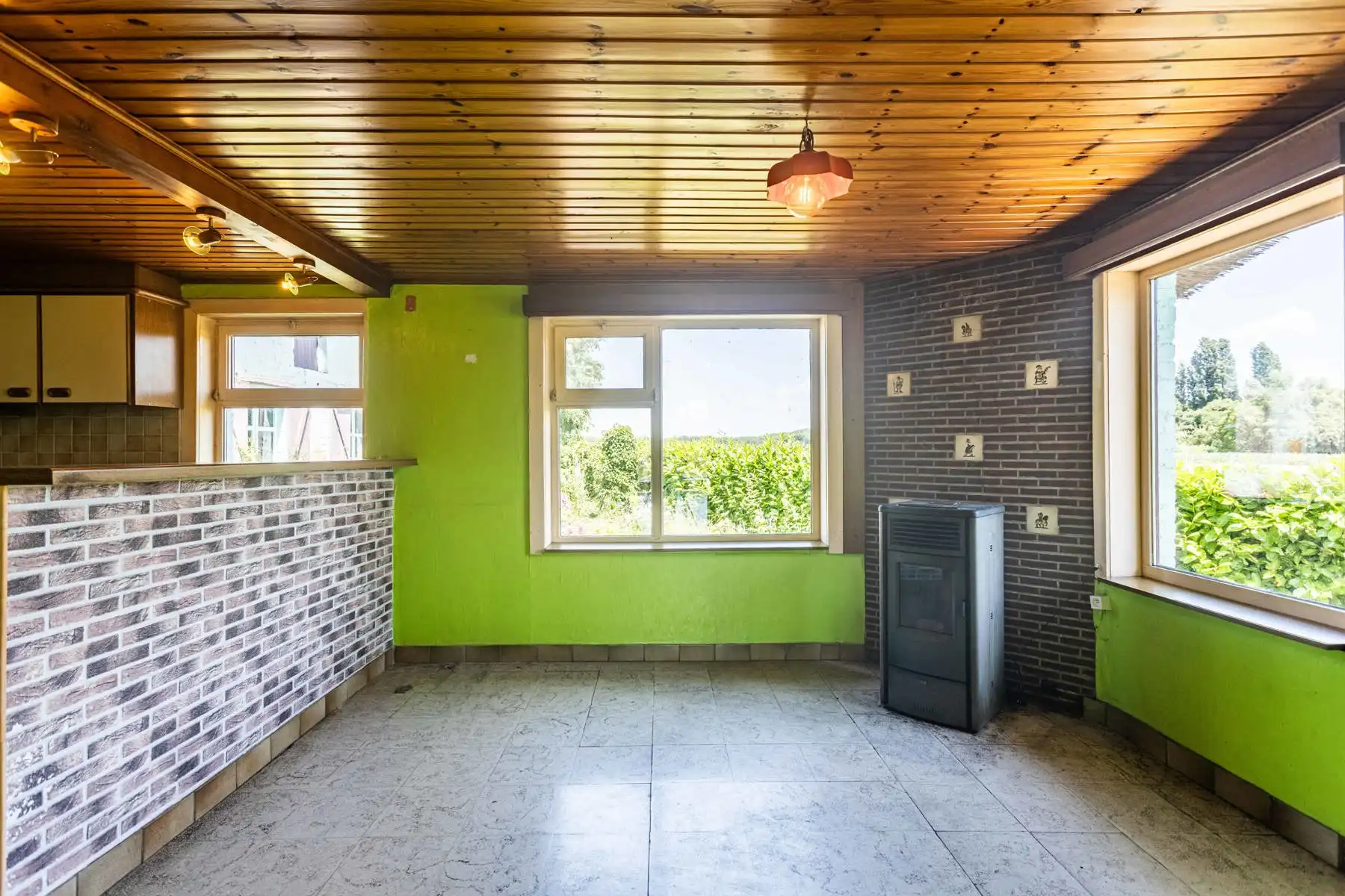 Te renoveren woning met grote tuin en atelier op toplocatie! foto 12