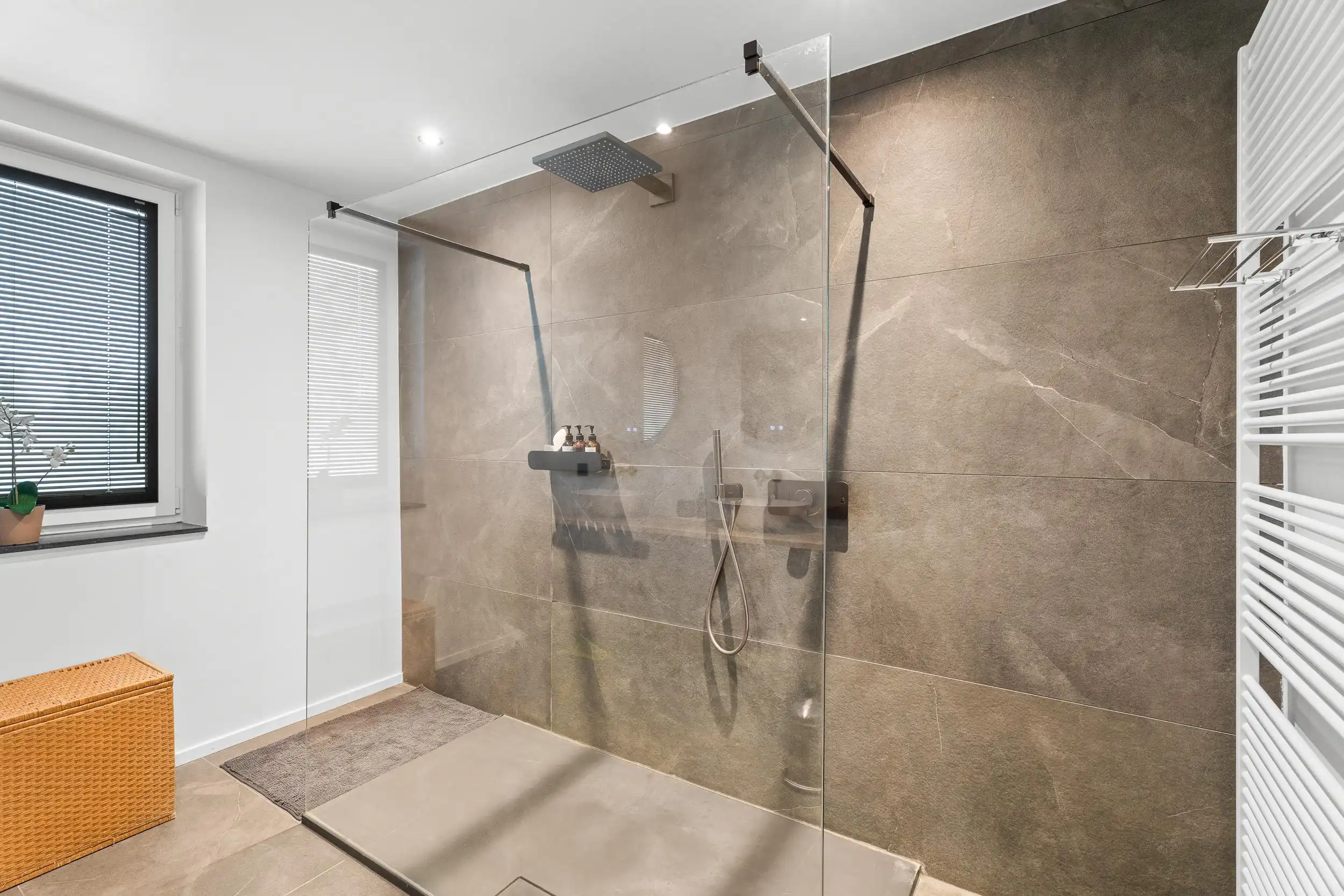 Trendy woning met een uitstekende afwerking foto 21