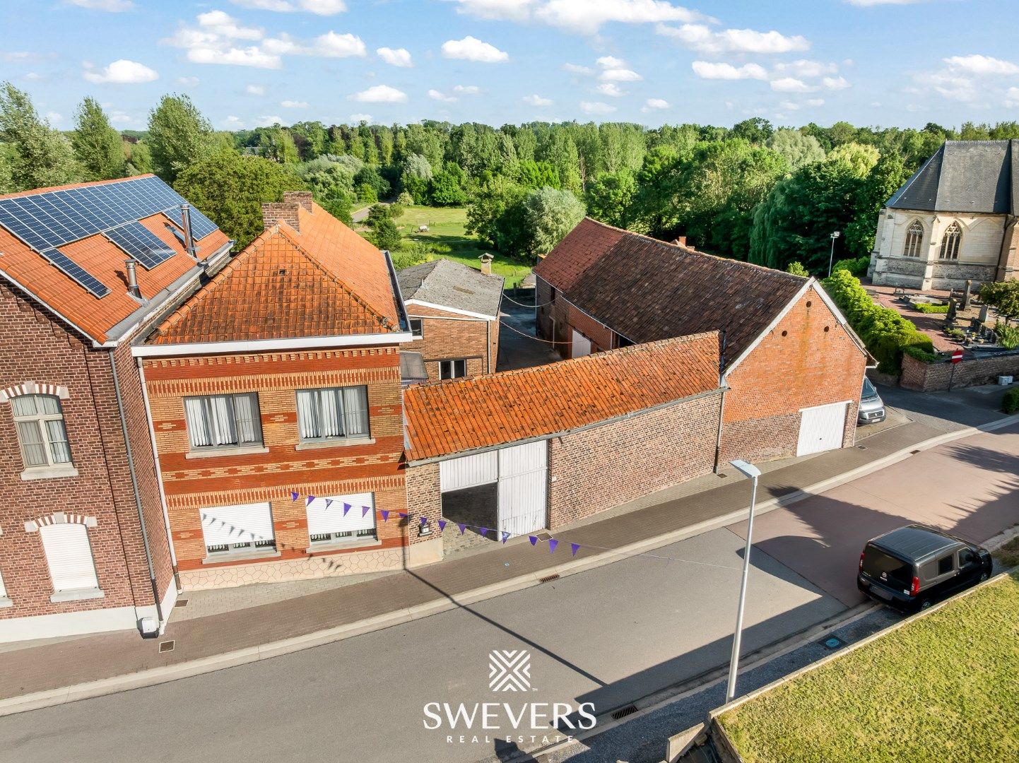 Hoofdfoto van de publicatie: Te renoveren hoeve met charme op ruim perceel in Wellen