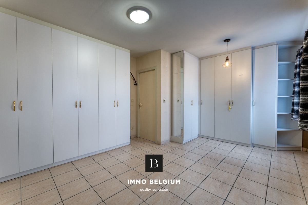 Ruim appartement met 3 slaapkamers in het centrum foto 7