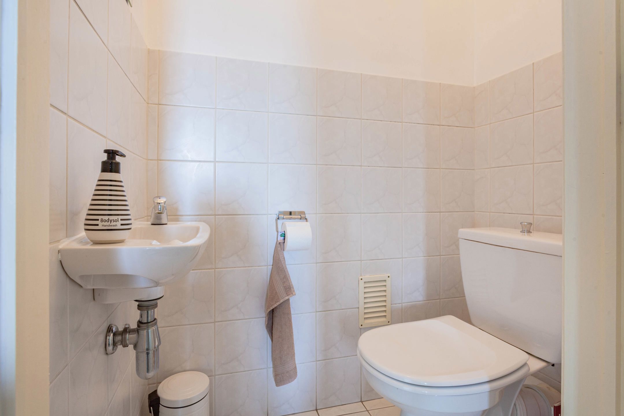 Lichtrijk 2-slaapkamerappartement met zonnig terras foto 26