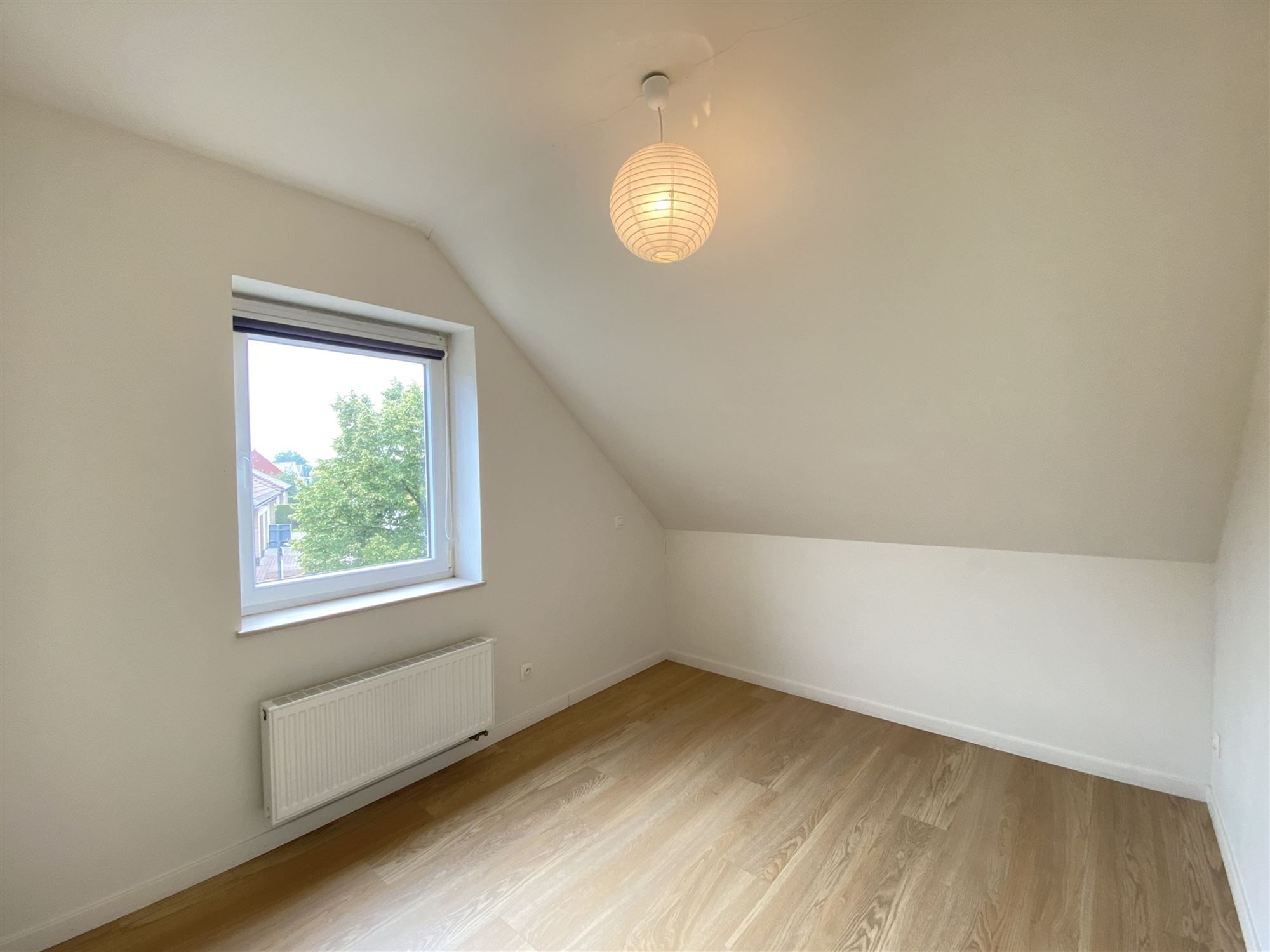 Woning met 3 slaapkamers en garage te Evergem  foto 9