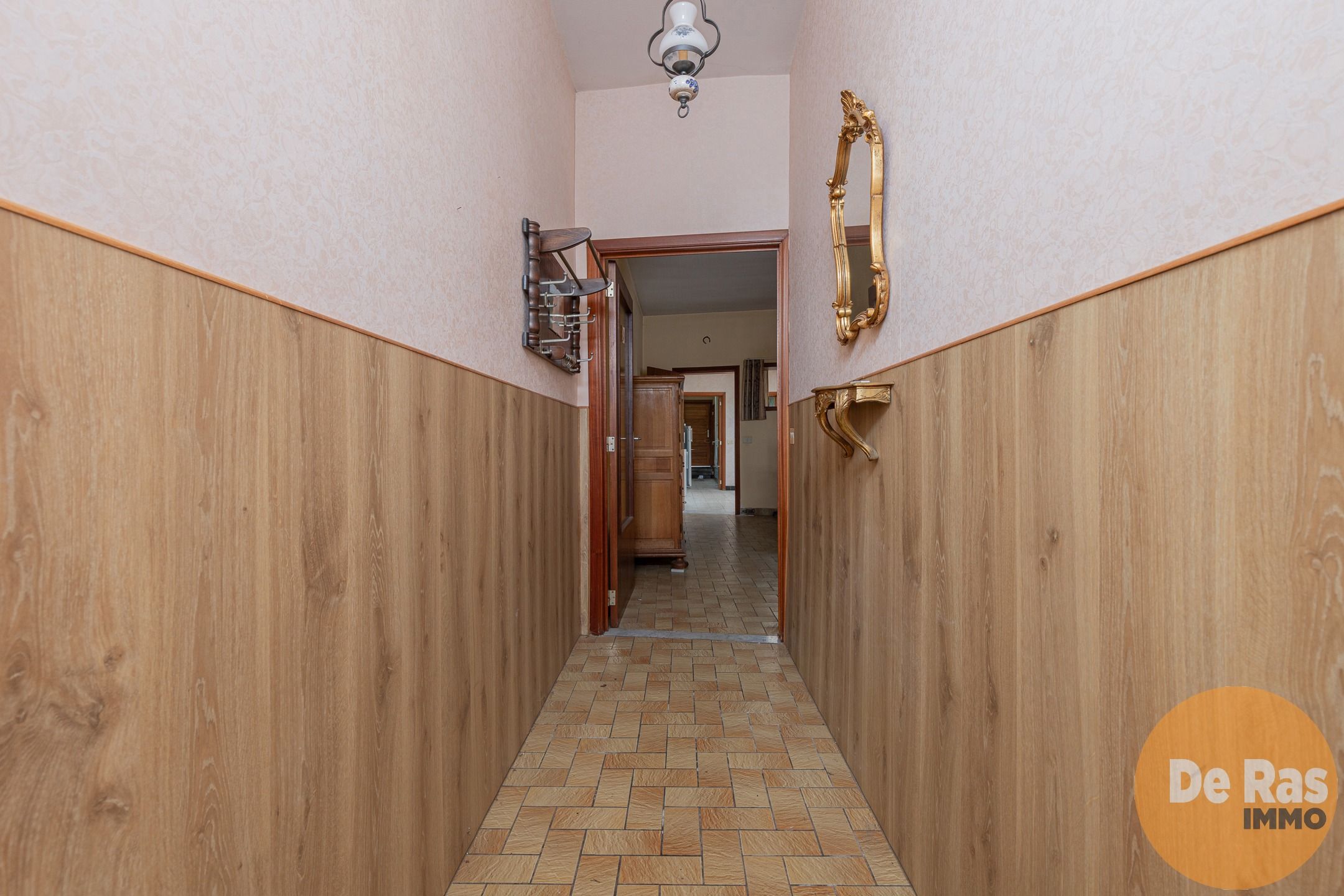 AALST - Te renoveren GB met tuin op toplocatie  foto 2