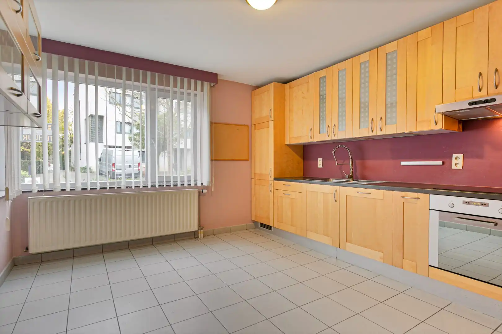 Goed gelegen woning met 3 slaapkamers en parkeerplaats - EPC 204 kWh/m² - bewoonbare oppervlakte 135m² foto 8