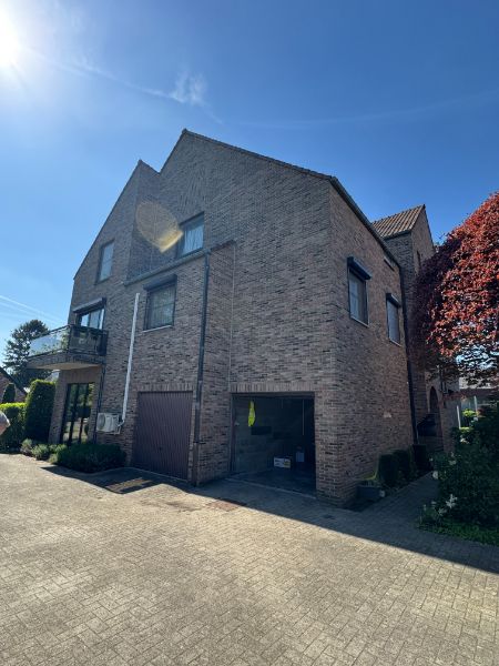 Gezellig appartement met 3 slaapkamers en garage foto 25