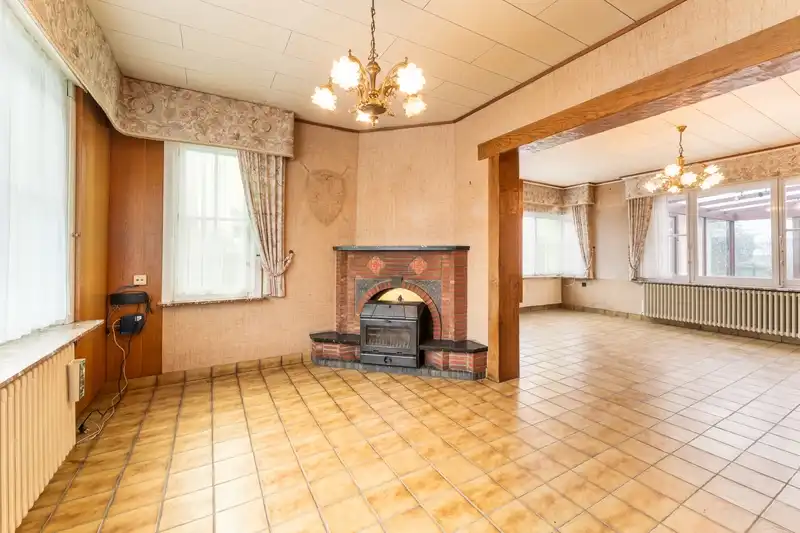 Oostnieuwkerke : Karaktervolle open bebouwing te koop in rustig doodlopend straatje in Oostnieuwkerke foto 5