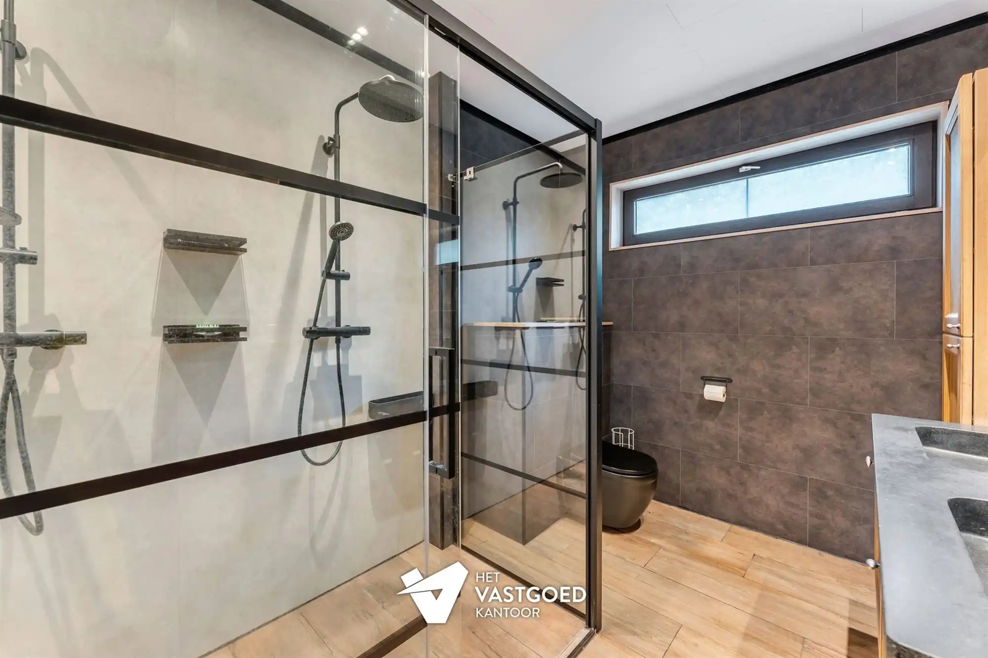 ZEER RUIME, ENERGIEZUINIGE WONING MET ENORM VEEL MOGELIJKHEDEN OP 5320M²! foto 18