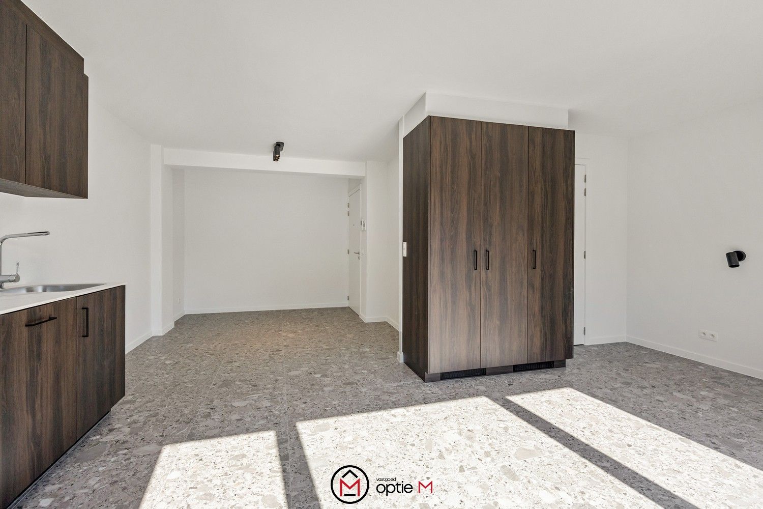 Wonen in het hart van Hasselt – slimme, complete studio foto 6