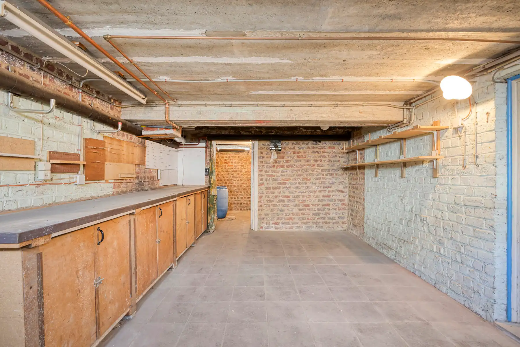 Goed gelegen woning met 3 slaapkamers, garage en tuin foto 23