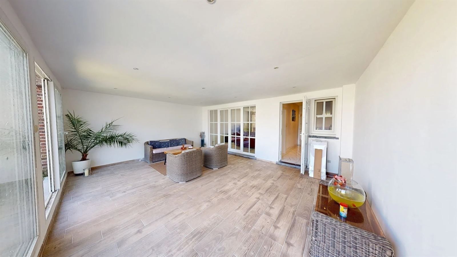 Gerenoveerde woning met tuin en 5 slaapkamers foto 13