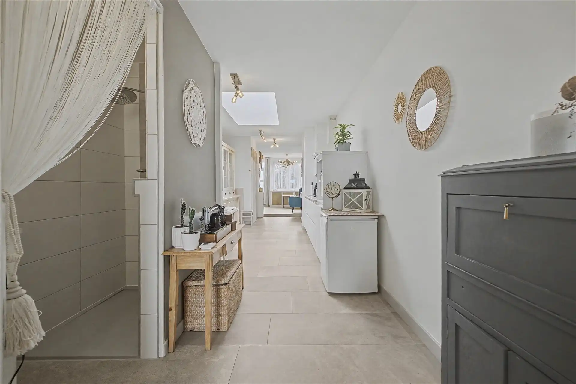 Charmante starterswoning met prachtig uitzicht foto 8