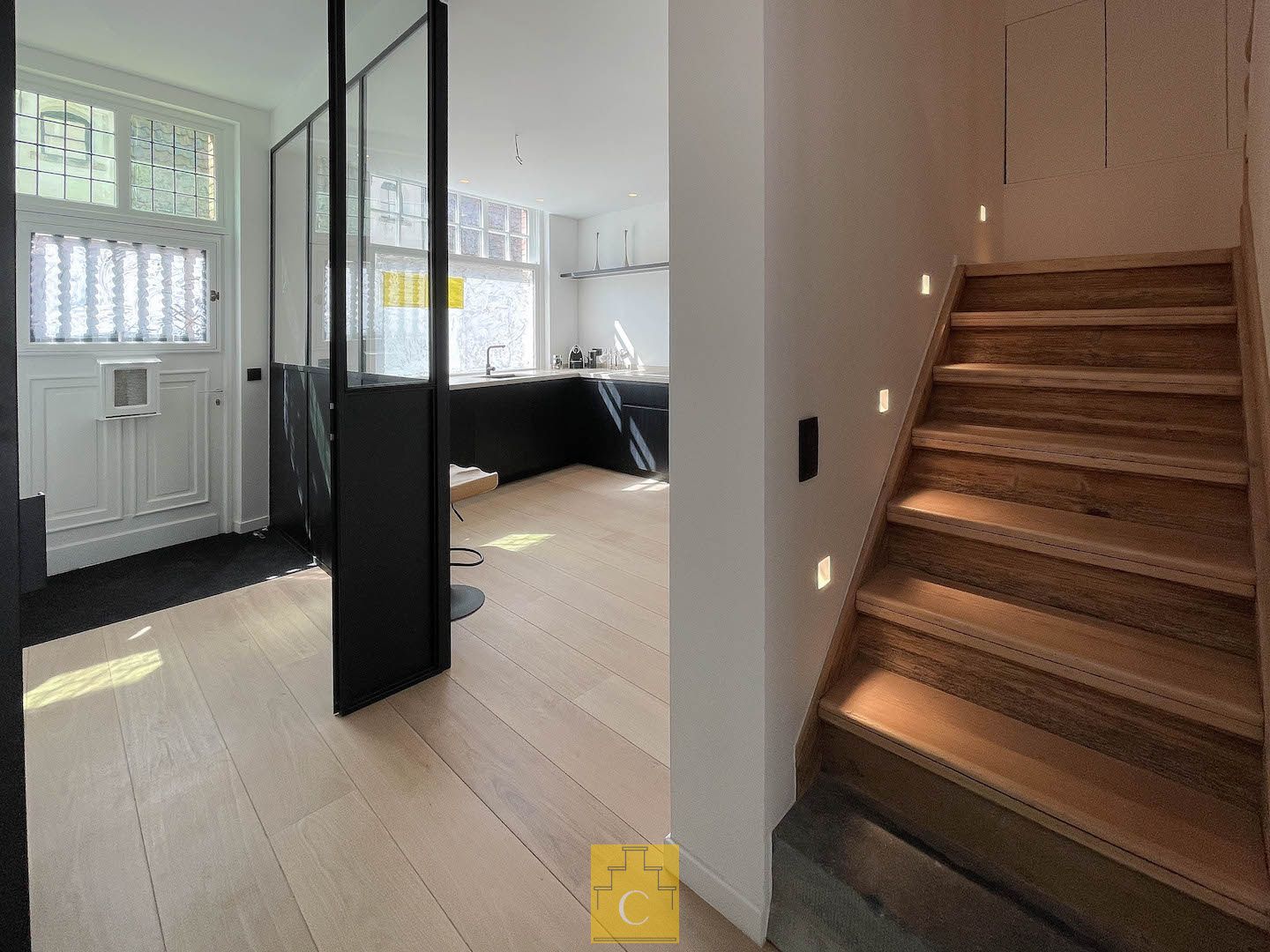 Recent gerenoveerde trapgevelwoning op een idyllische locatie in Groeninge, zelden geziene high-end afwerking, zonnepanelen en aangename terrastuin foto 15