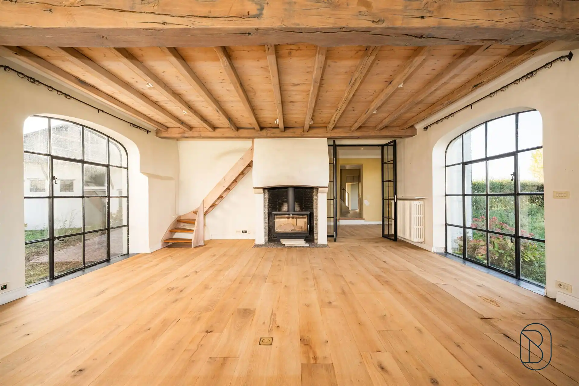Charmant landhuis op 5.500m² met uniek zicht! foto 11