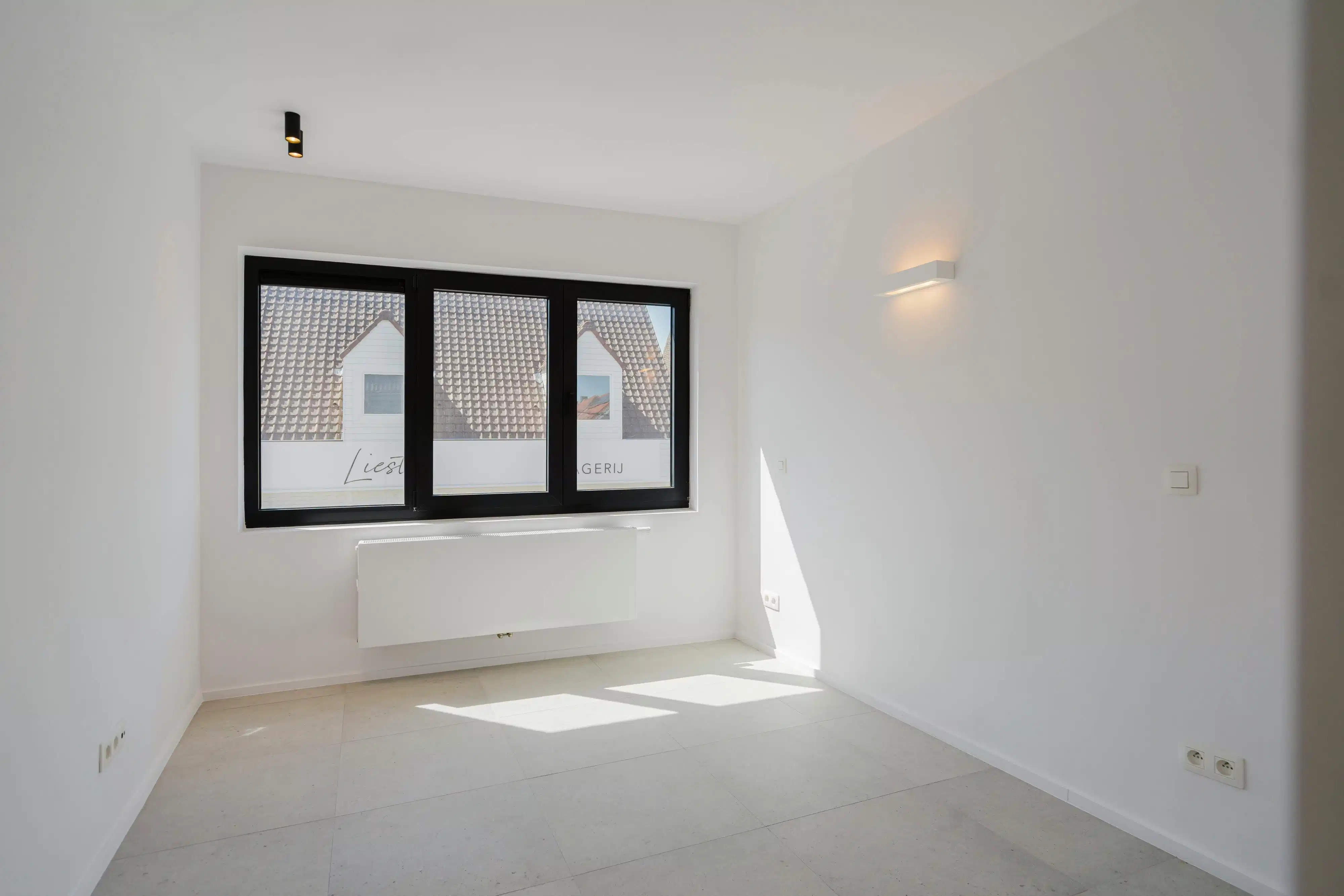 2-slaapkamerappartement te koop in Wevelgem foto 7