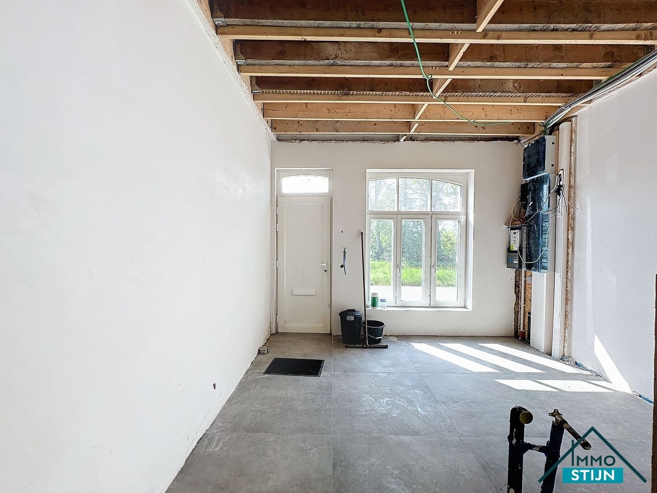 Charmante woning met drie slaapkamers foto 4