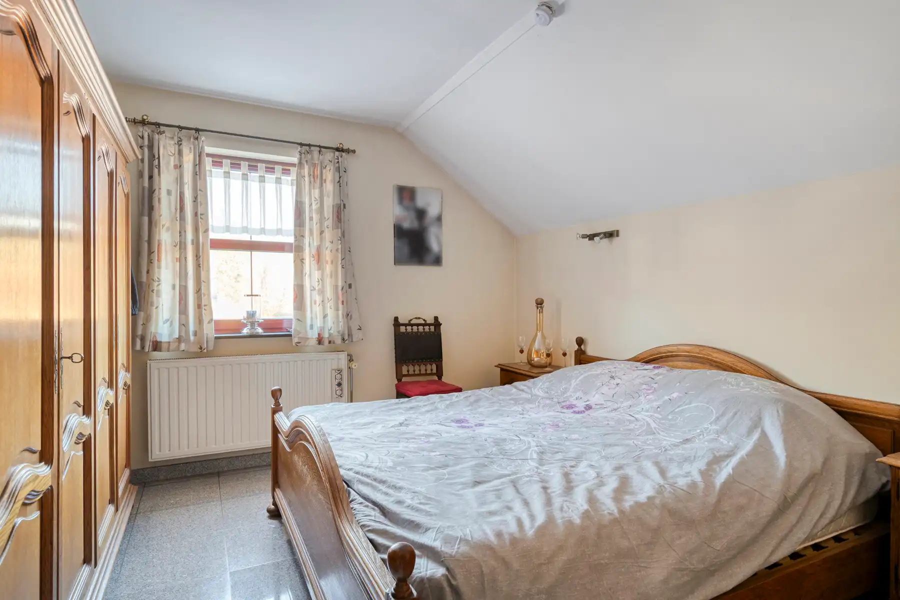 Prachtig alleenstaand 2-slaapkamer appartement met carport. foto 29