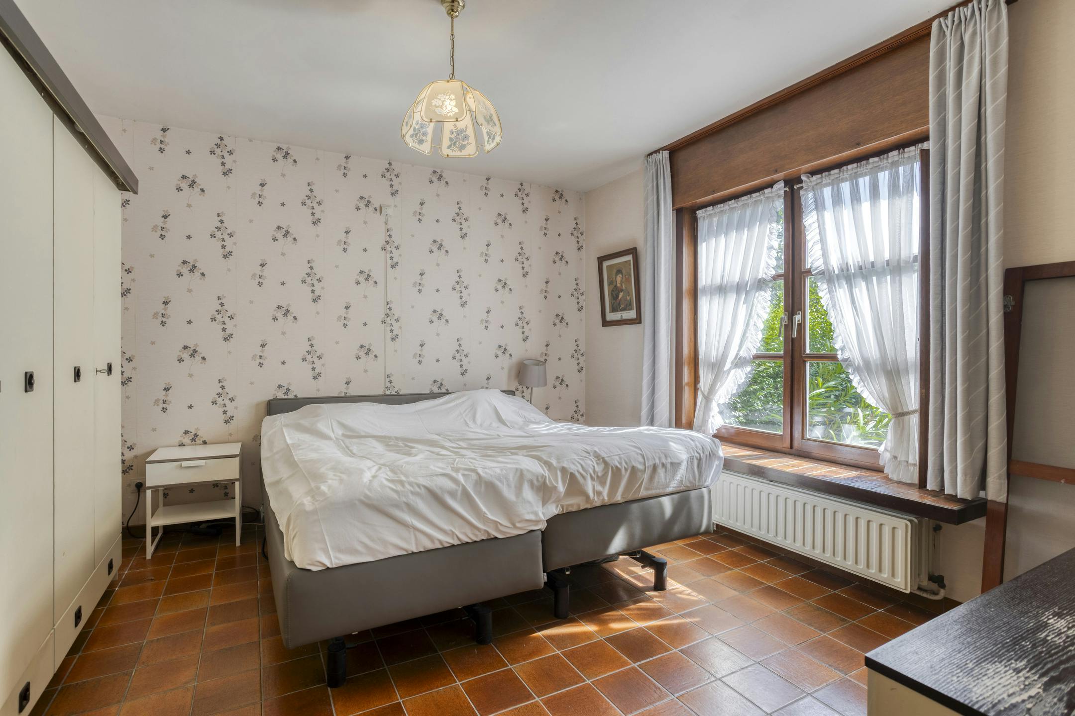 Karaktervolle villa op ruim perceel te koop in Roeselare foto 15