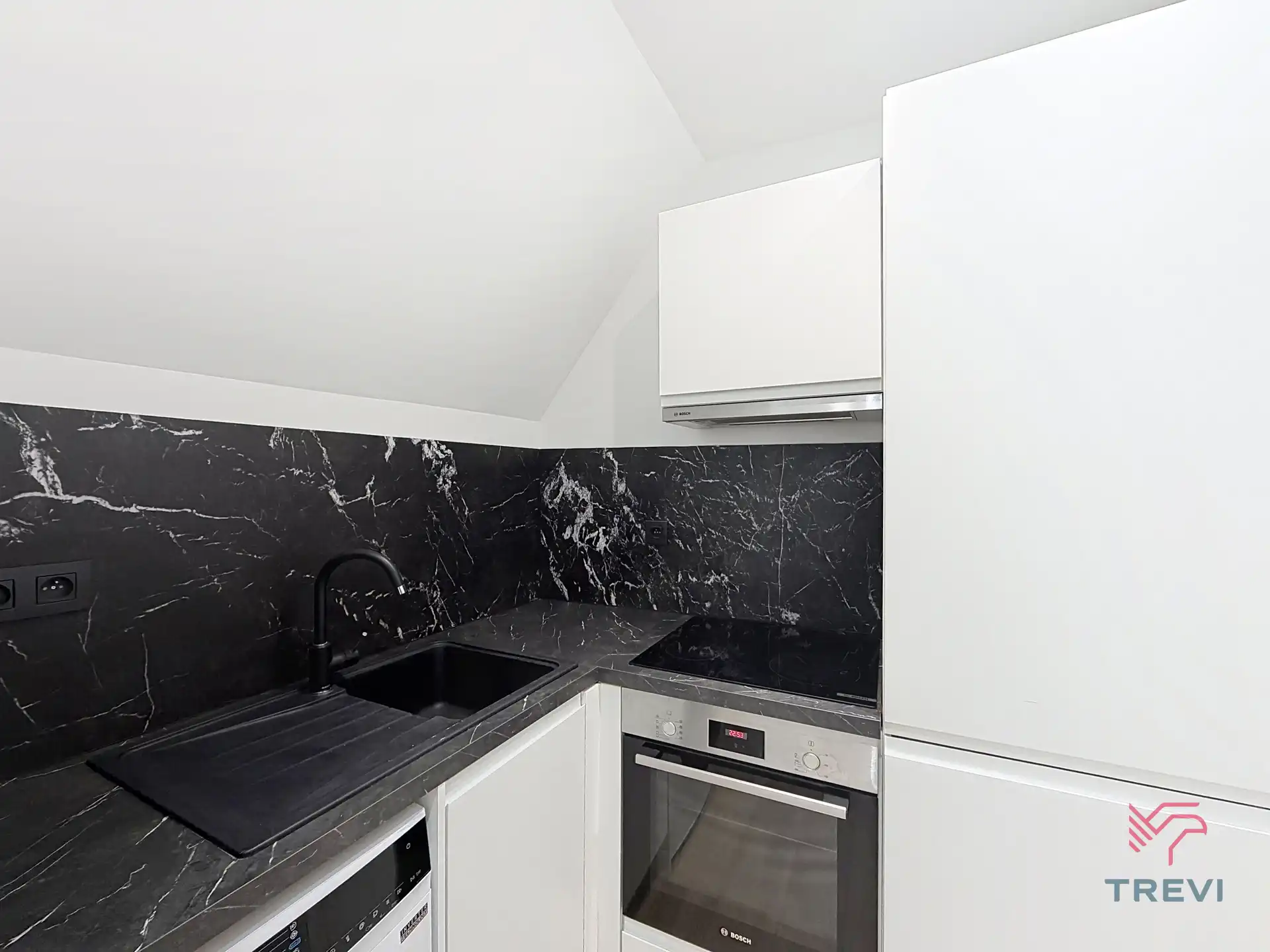 Gerenoveerde studio foto 5