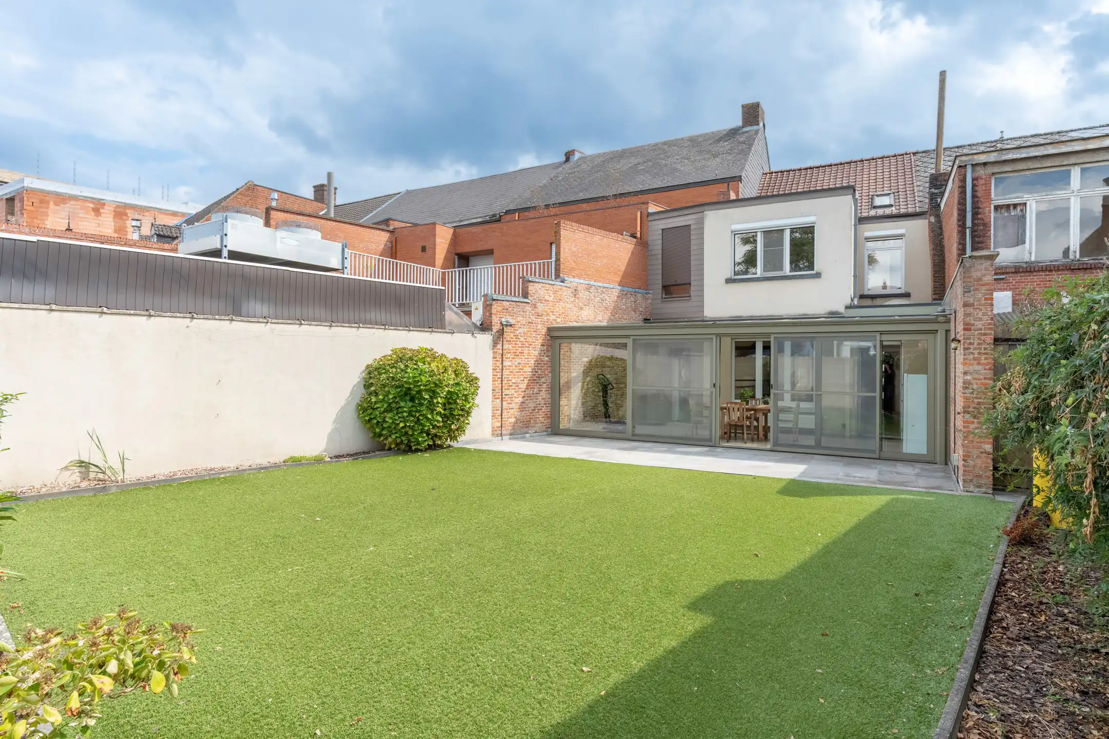 Gezellige stadswoning met 3 gr slpks en toffe tuin op 308 m² foto 36