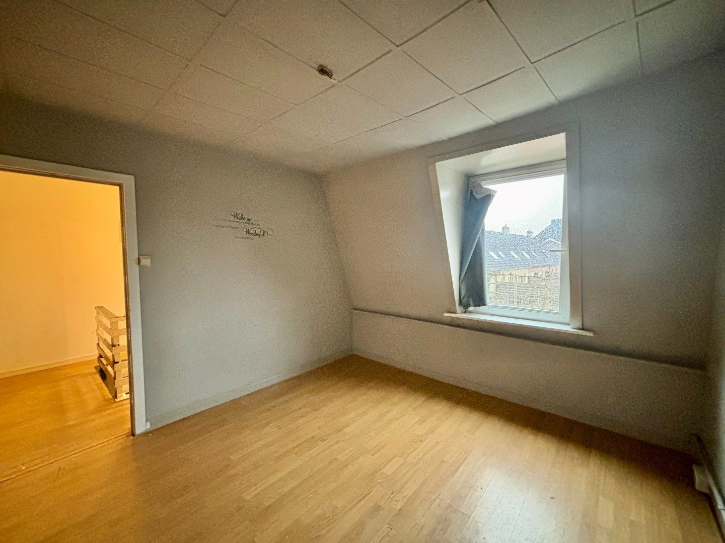 TE RENOVEREN WONING MET 2 RUIME SLPKS, TUIN EN GARAGE MOGELIJK  foto 15