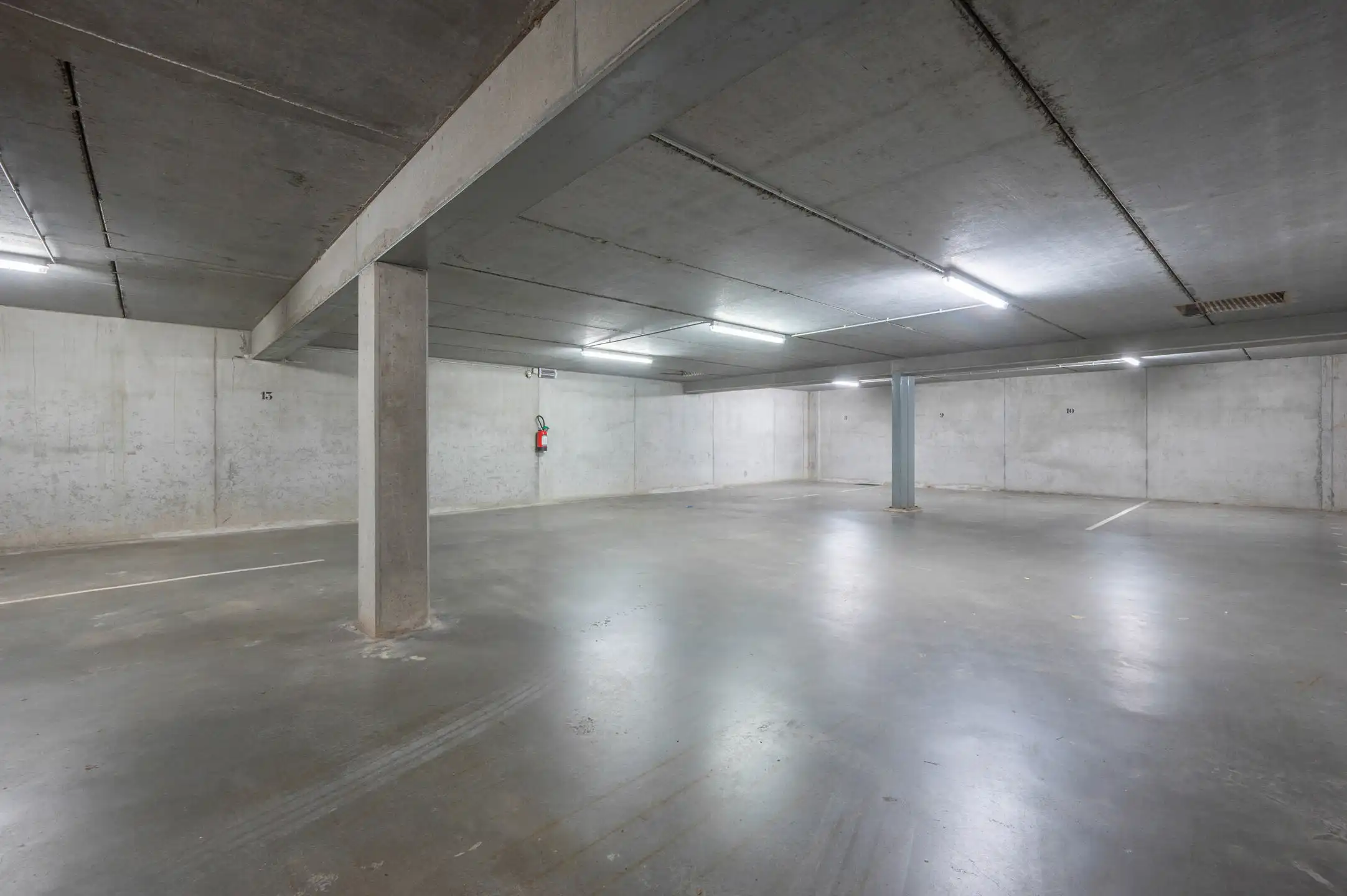 Duplex penthouse met zijdelings zeezicht en royale terrassen foto 30