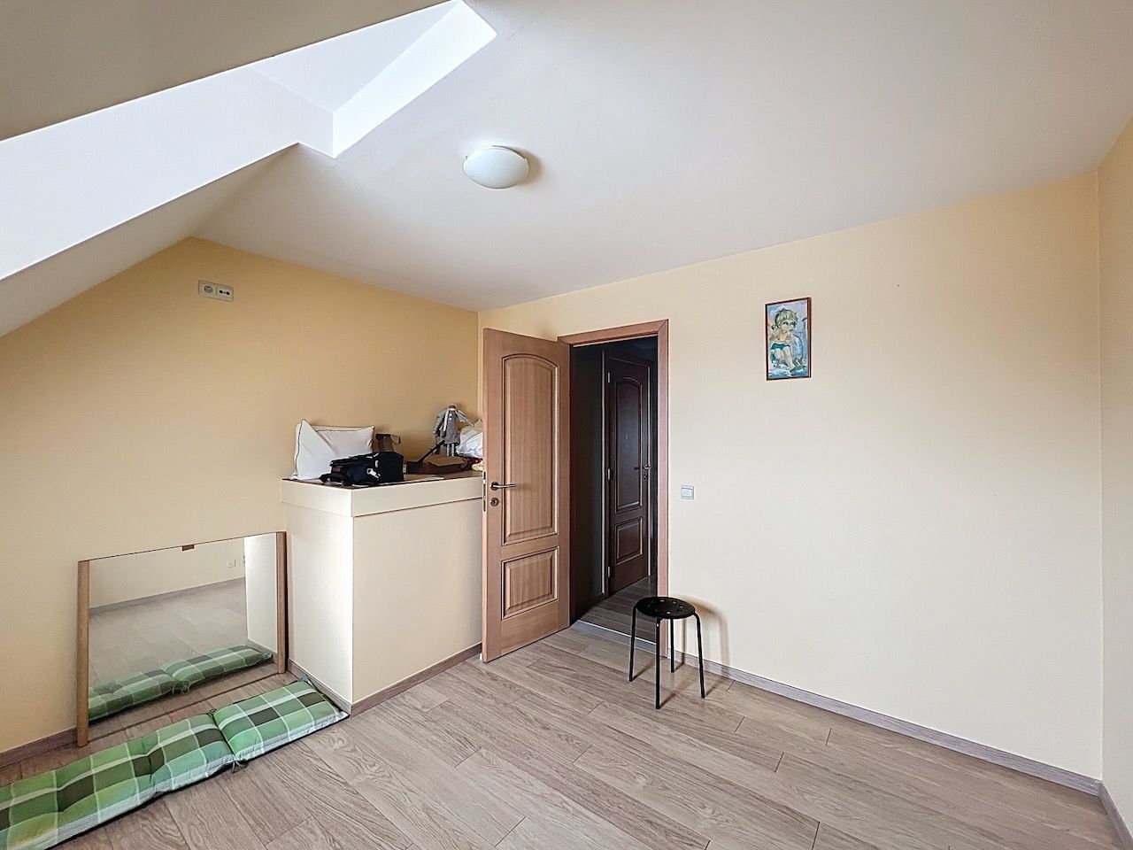 Zuidgericht duplex-dakappartement met veel ruimte op toplocatie in Heist foto 21